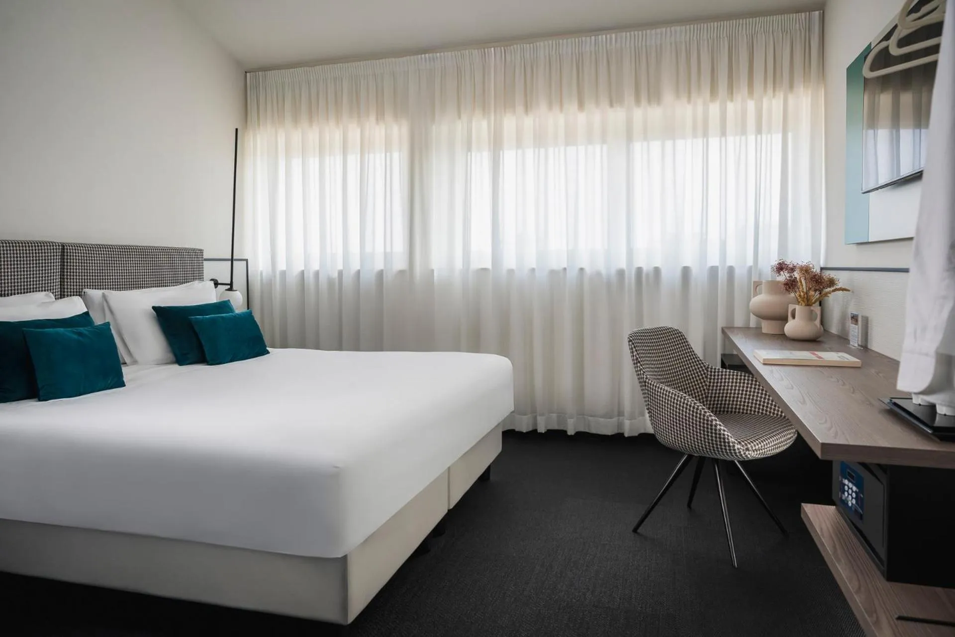 Bed in Hotel Villa Eur