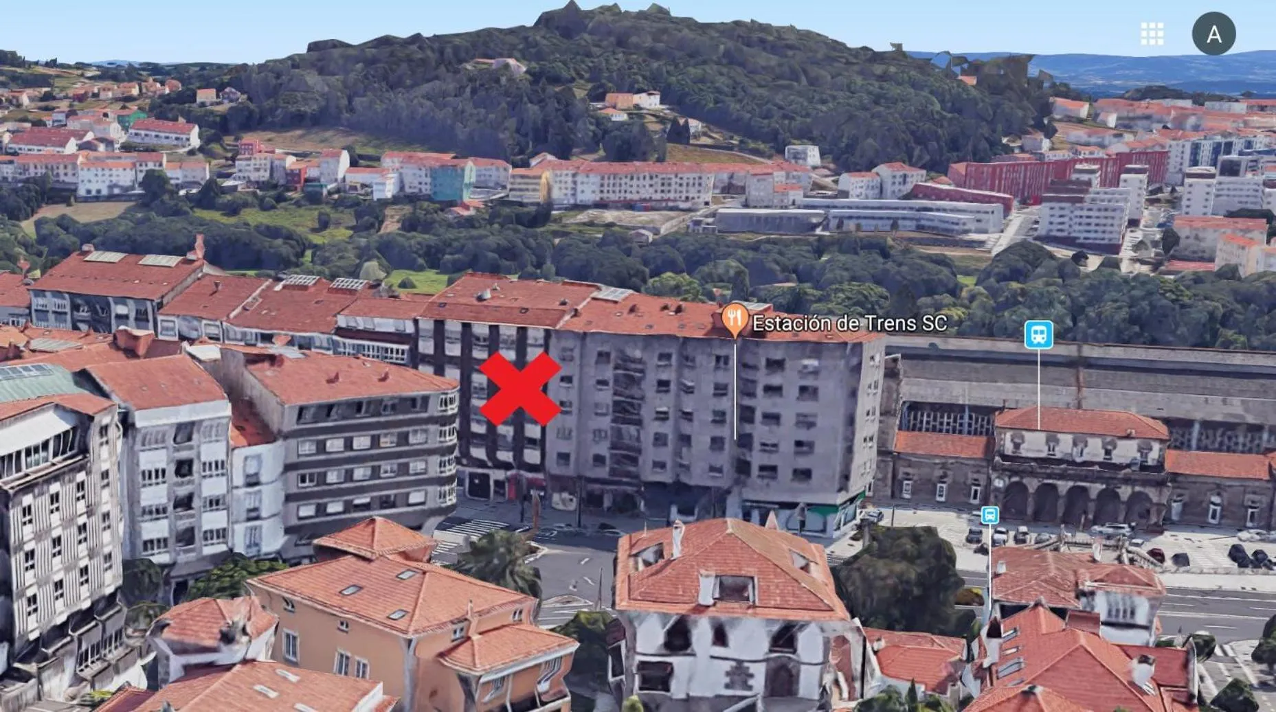 Property building in Estación de tren by Como en Casa