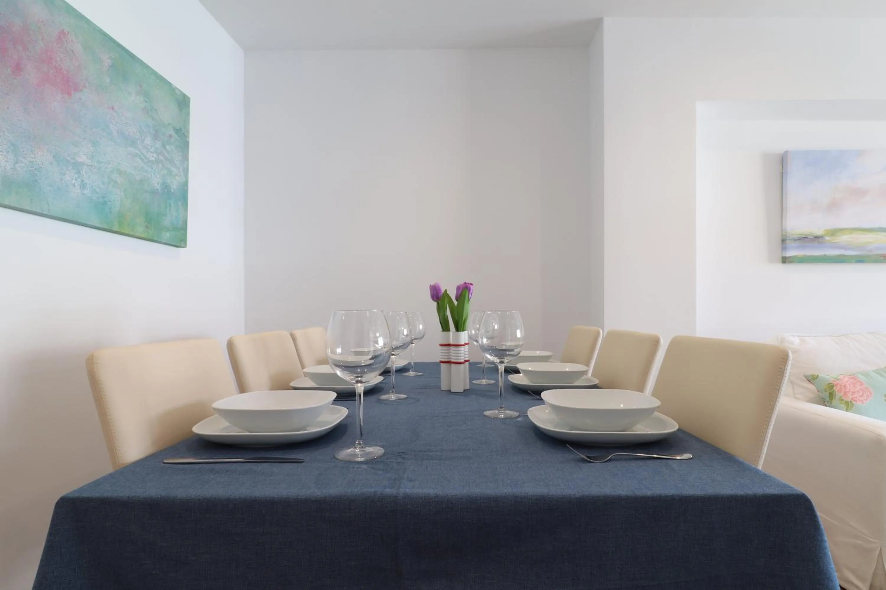 Dining area in Estación de tren by Como en Casa