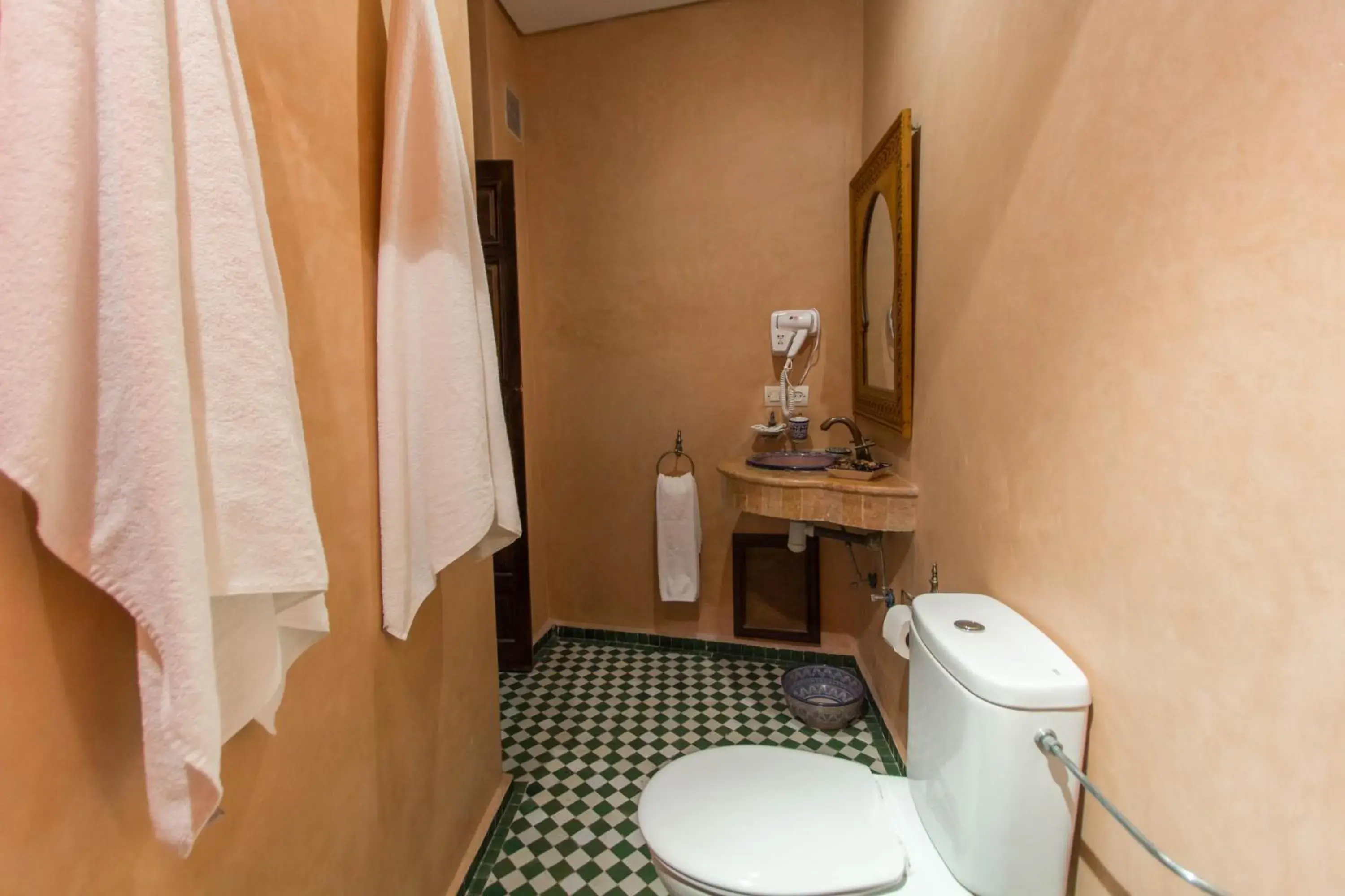 Standard Double or Twin Room in Dar Fes Medina Ziat Standard Double or Twin Room in Dar Fes Medina Ziat