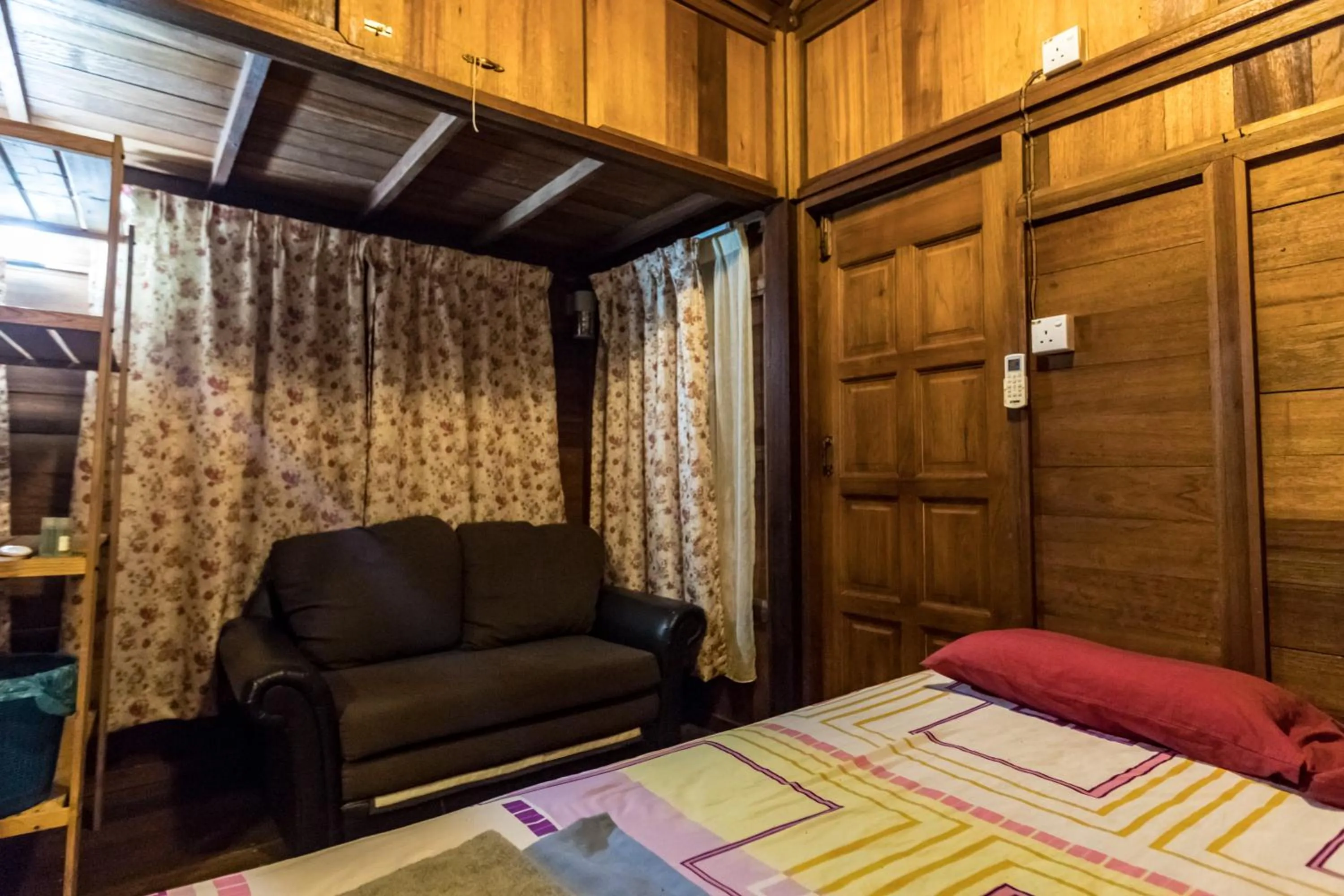 Bed in D Rock Garden Resort