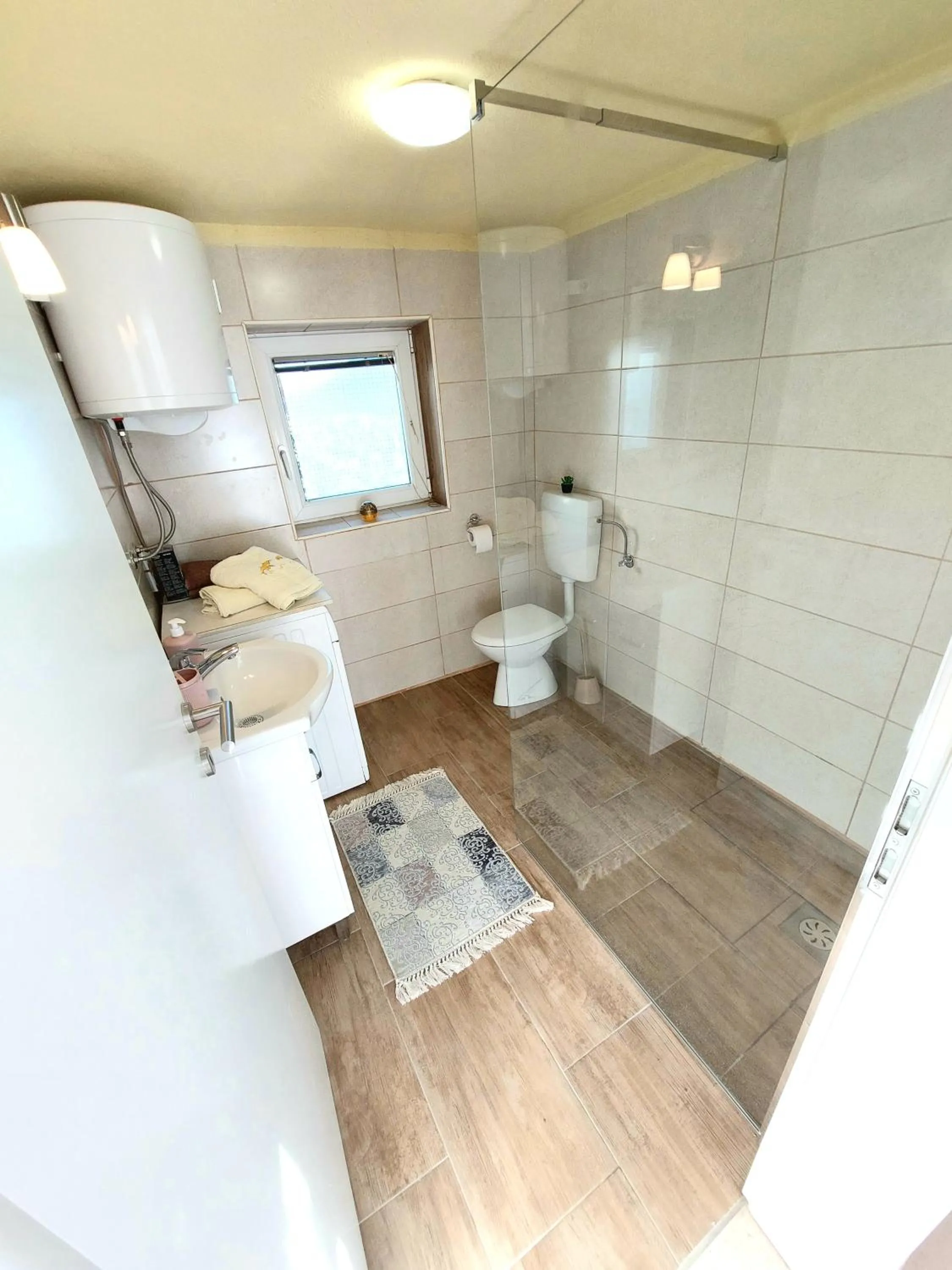 Bathroom in Apartments Karin
