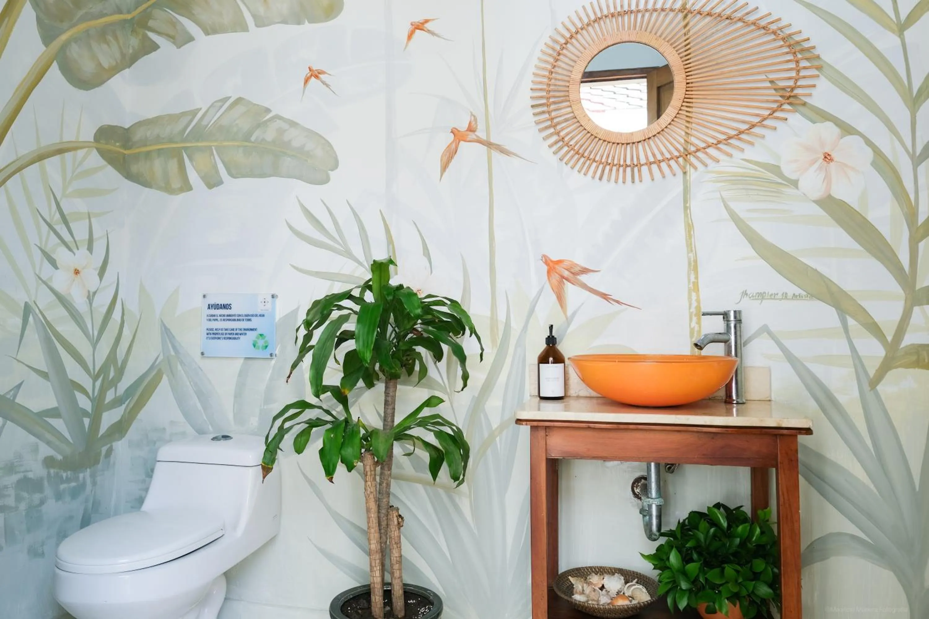 Property building in Casa Bustamante Hotel Boutique