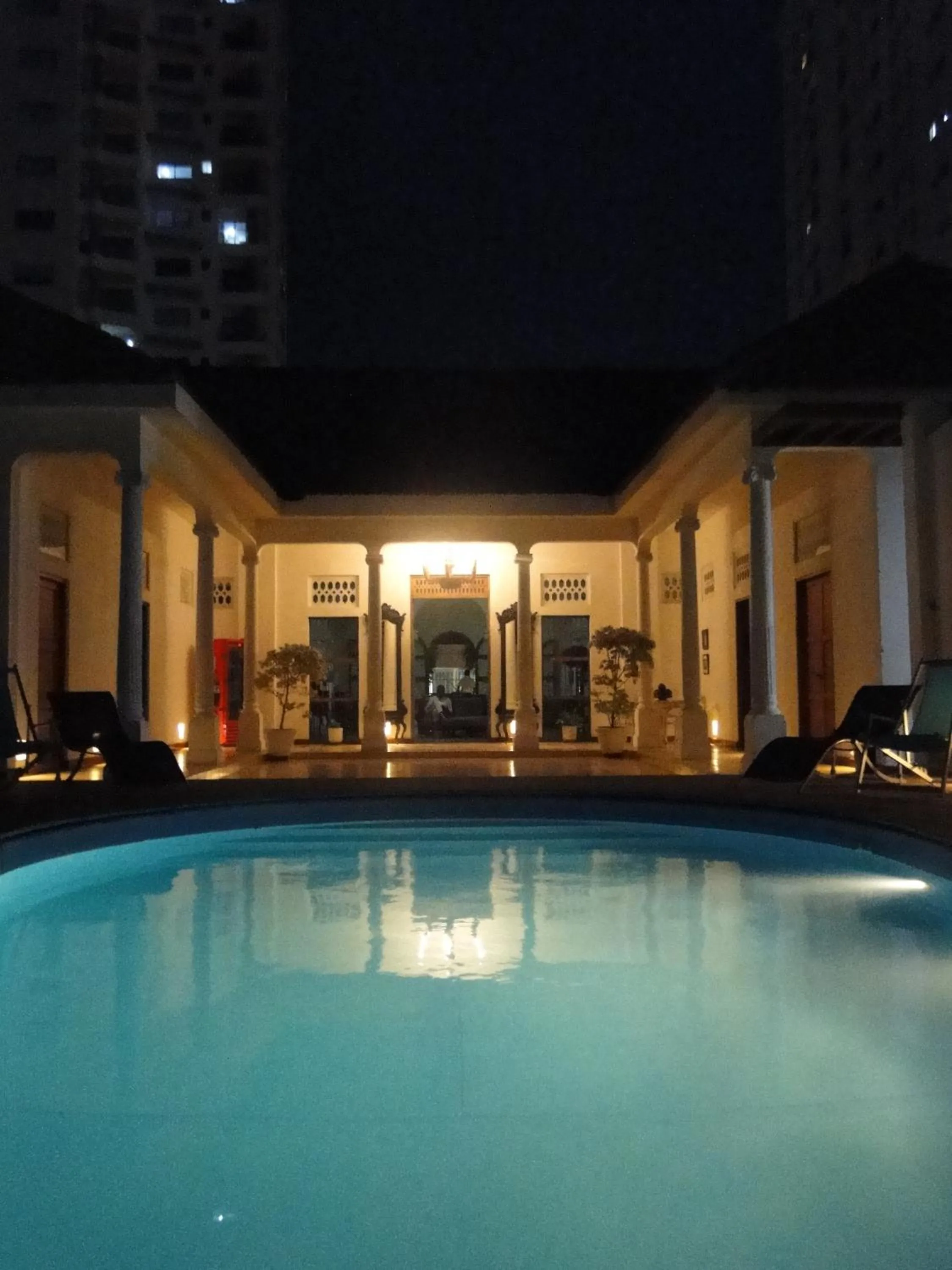 Swimming pool in Casa Bustamante Hotel Boutique