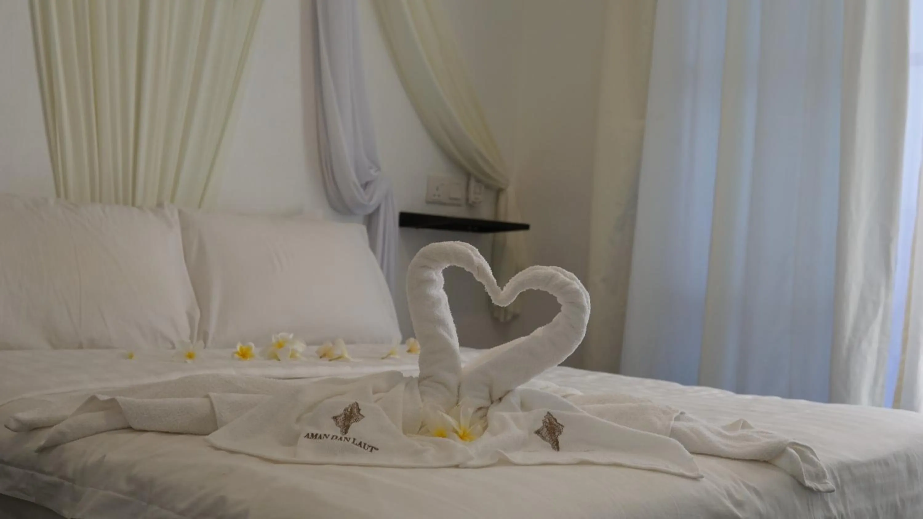 Bed in Aman Dan Laut