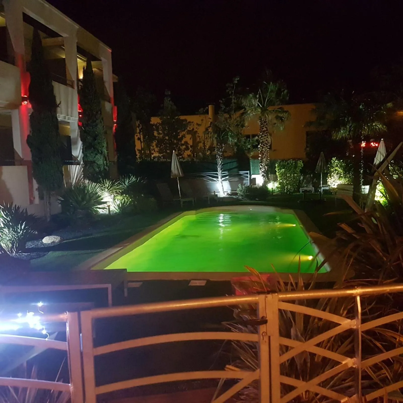 Swimming pool in Logis Hôtel La Fauceille