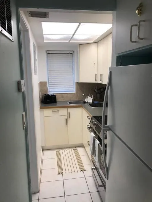 Aloha Apartments On the Intracoastal-Walk to the Beach