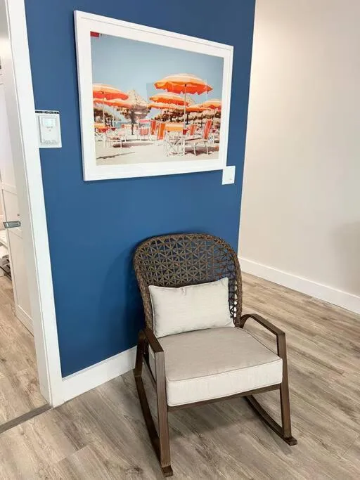 Aloha Apartments On the Intracoastal-Walk to the Beach