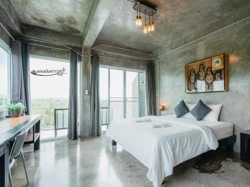 Bed in Norn Nab Dao RimPhu Resort