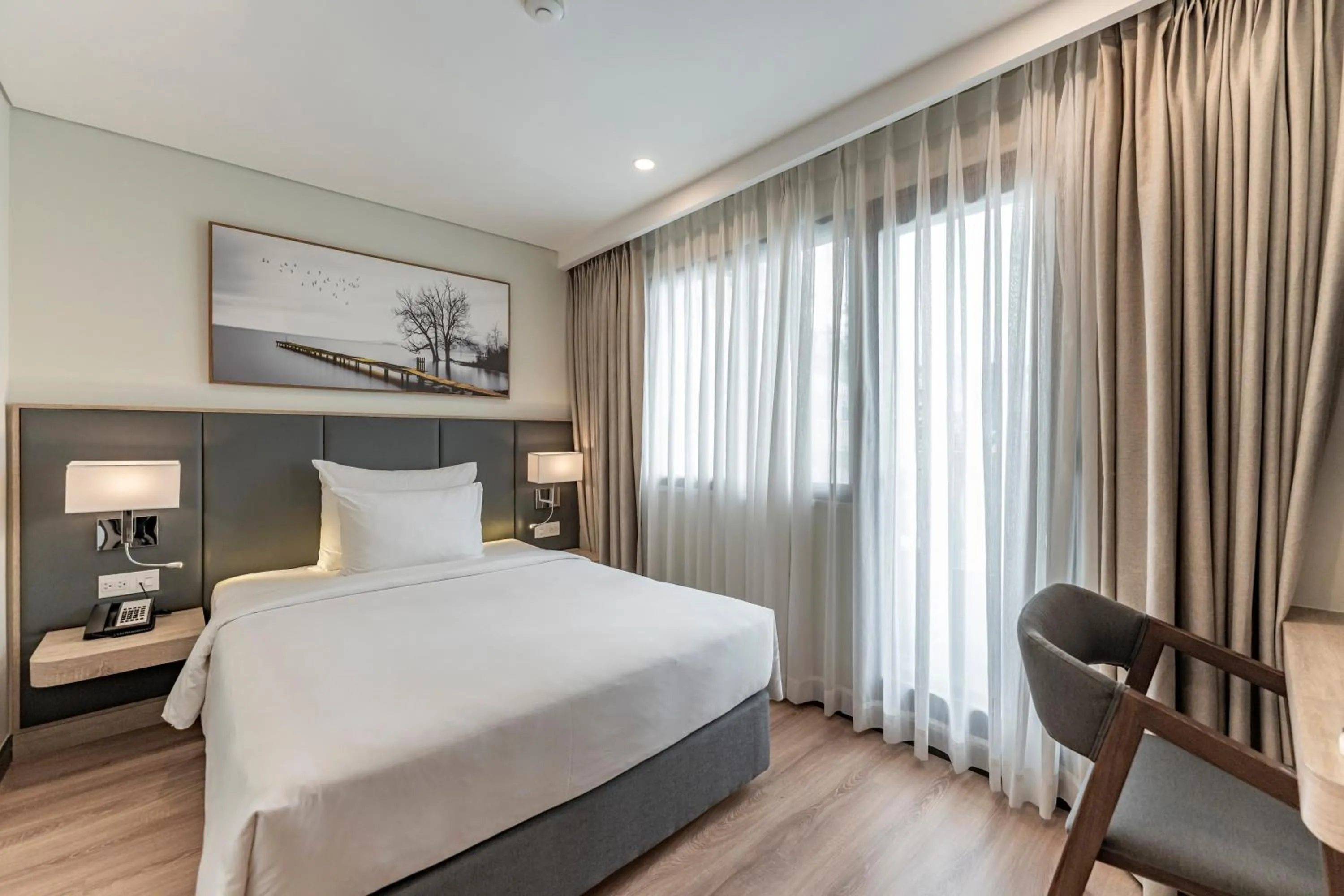 Bed in Garden View Court Suites Ho Chi Minh City