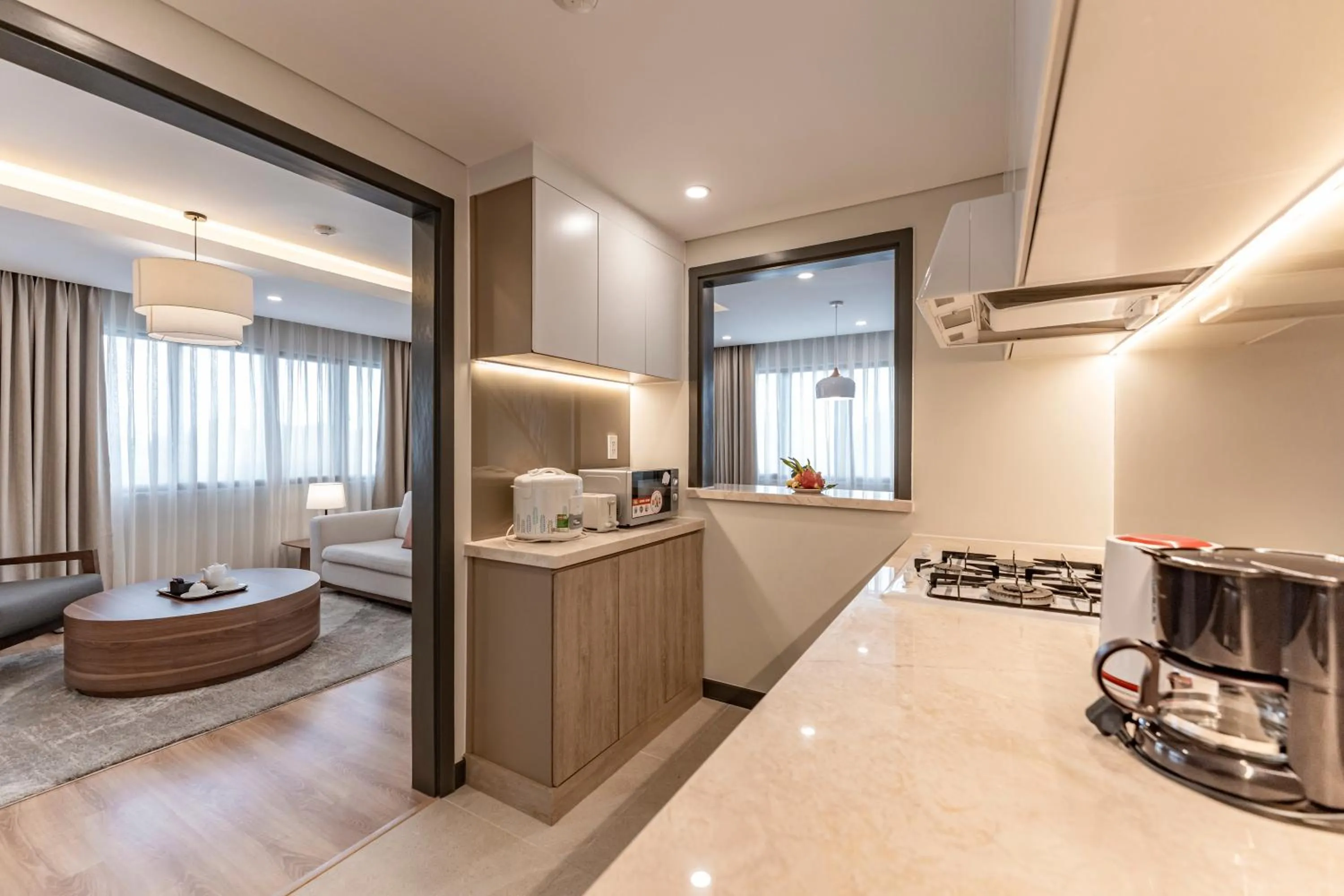 Kitchen or kitchenette in Garden View Court Suites Ho Chi Minh City