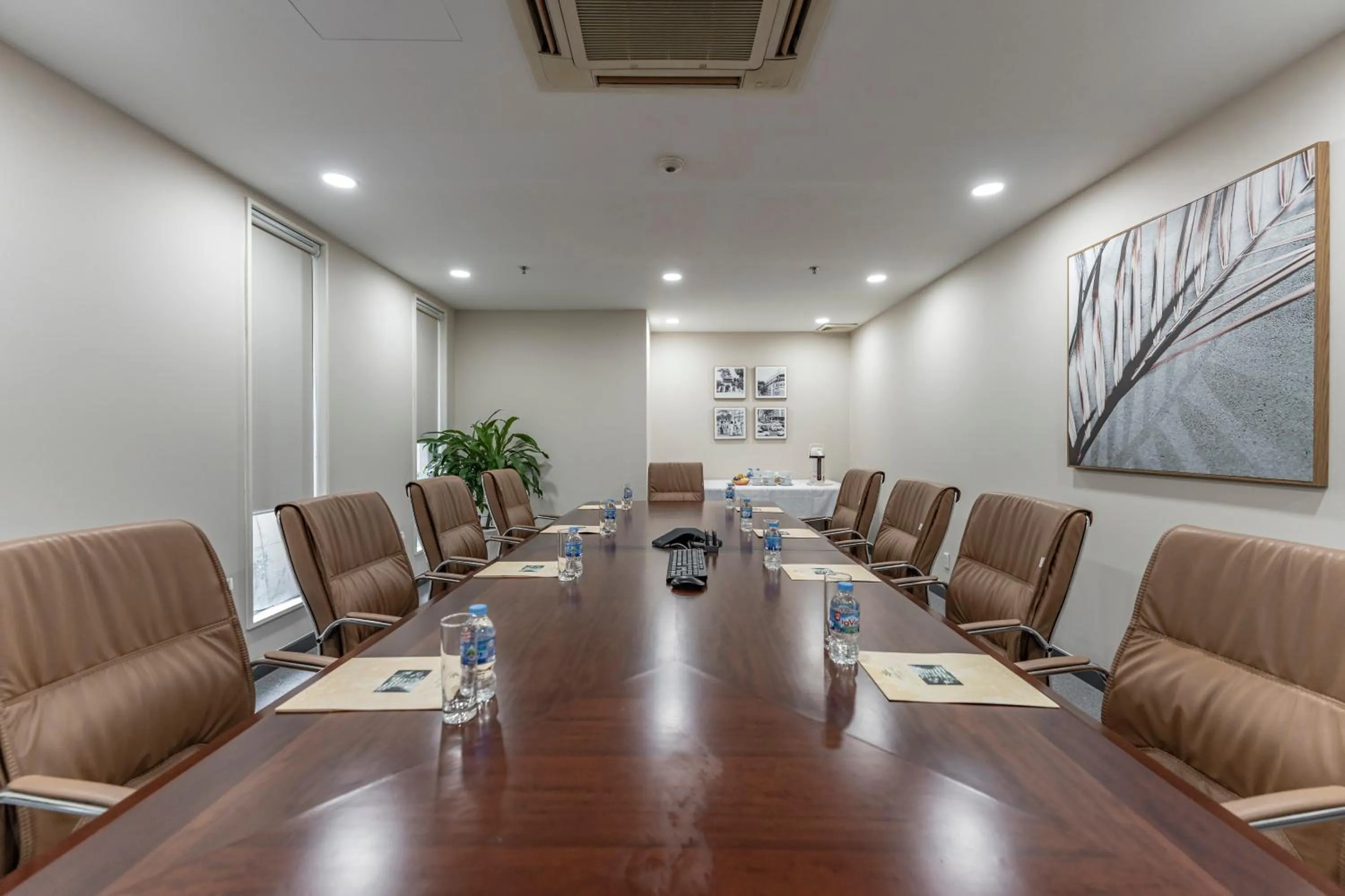 Meeting/conference room in Garden View Court Suites Ho Chi Minh City
