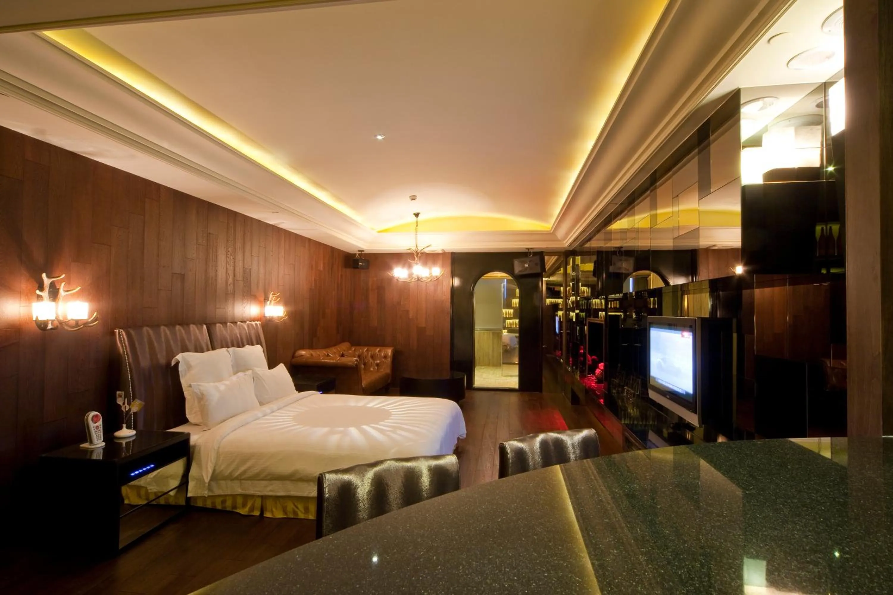 TV and multimedia, Bed in Wego Hotel - Linsen