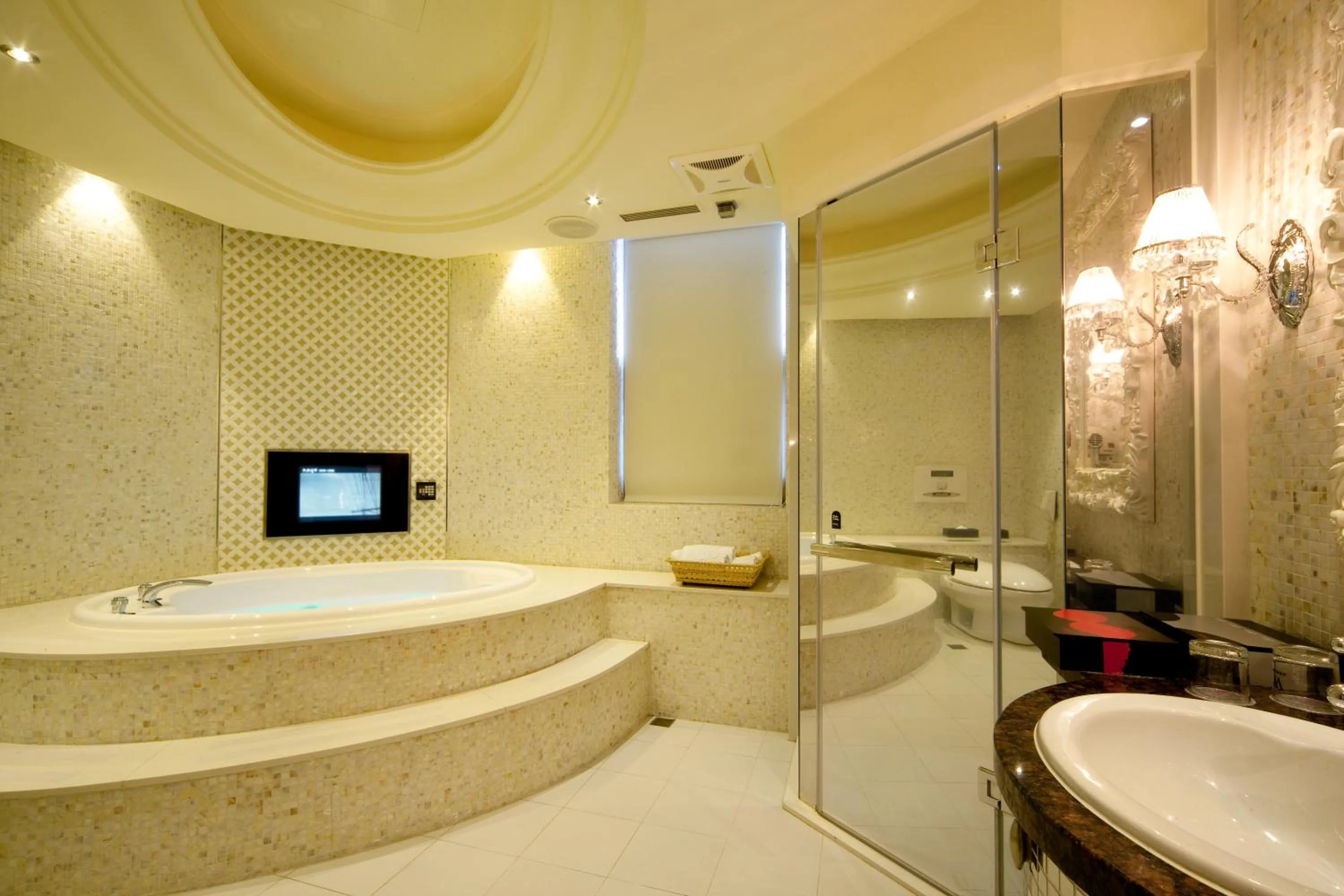 Bathroom in Wego Hotel - Linsen