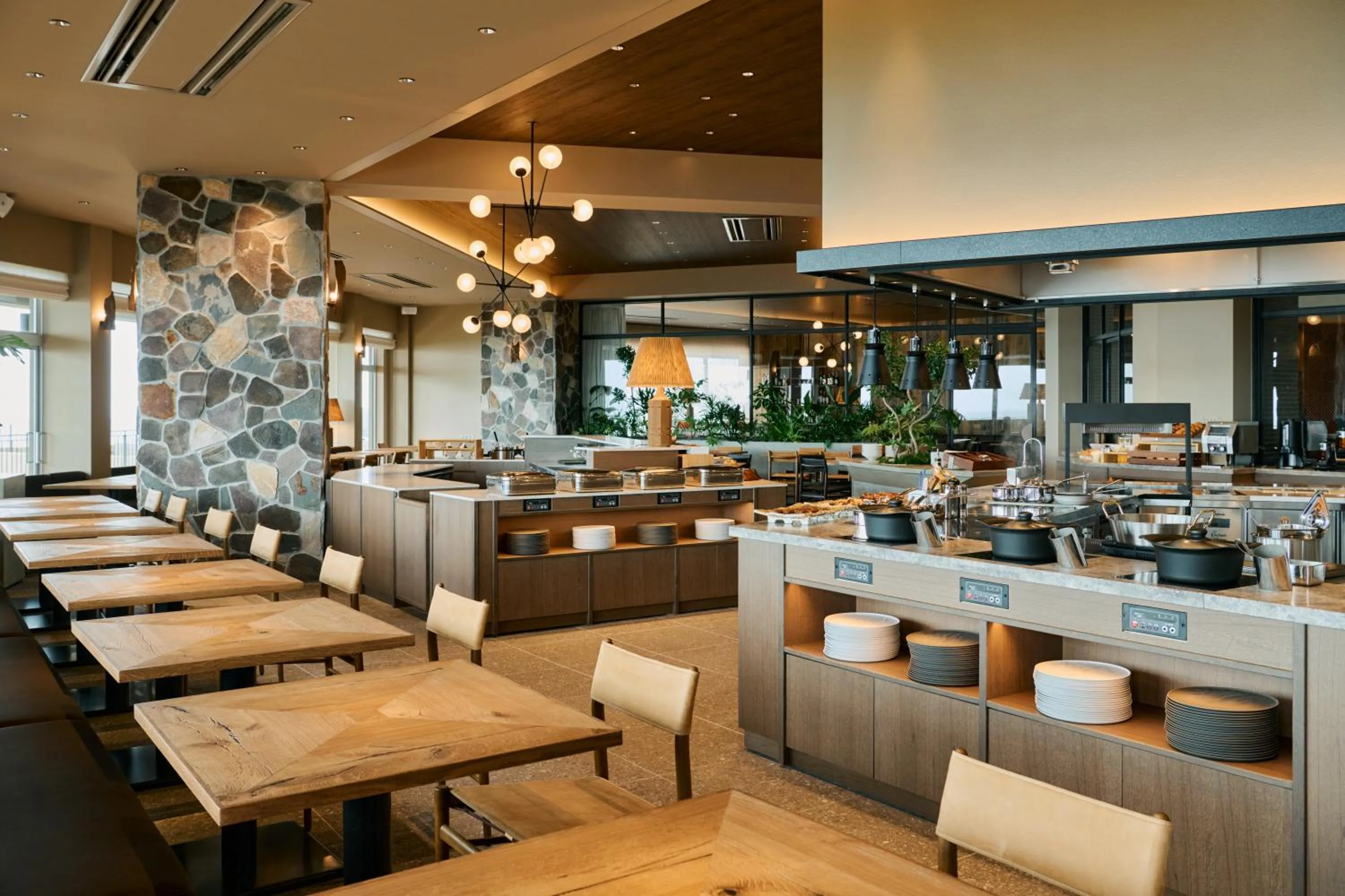 Restaurant/places to eat in samana hotel Yakushima