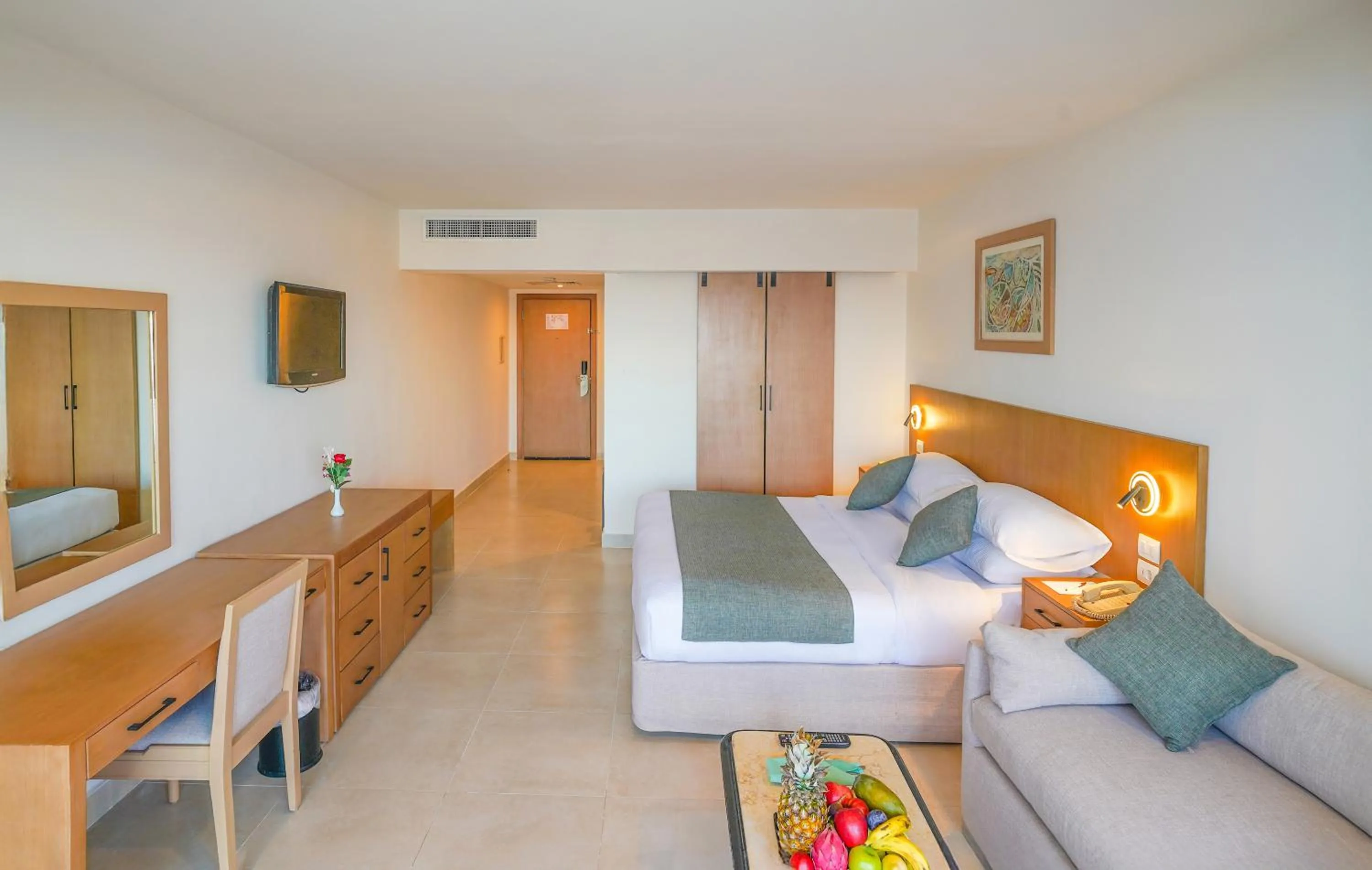 Bed in Safir Sharm Waterfalls Resort