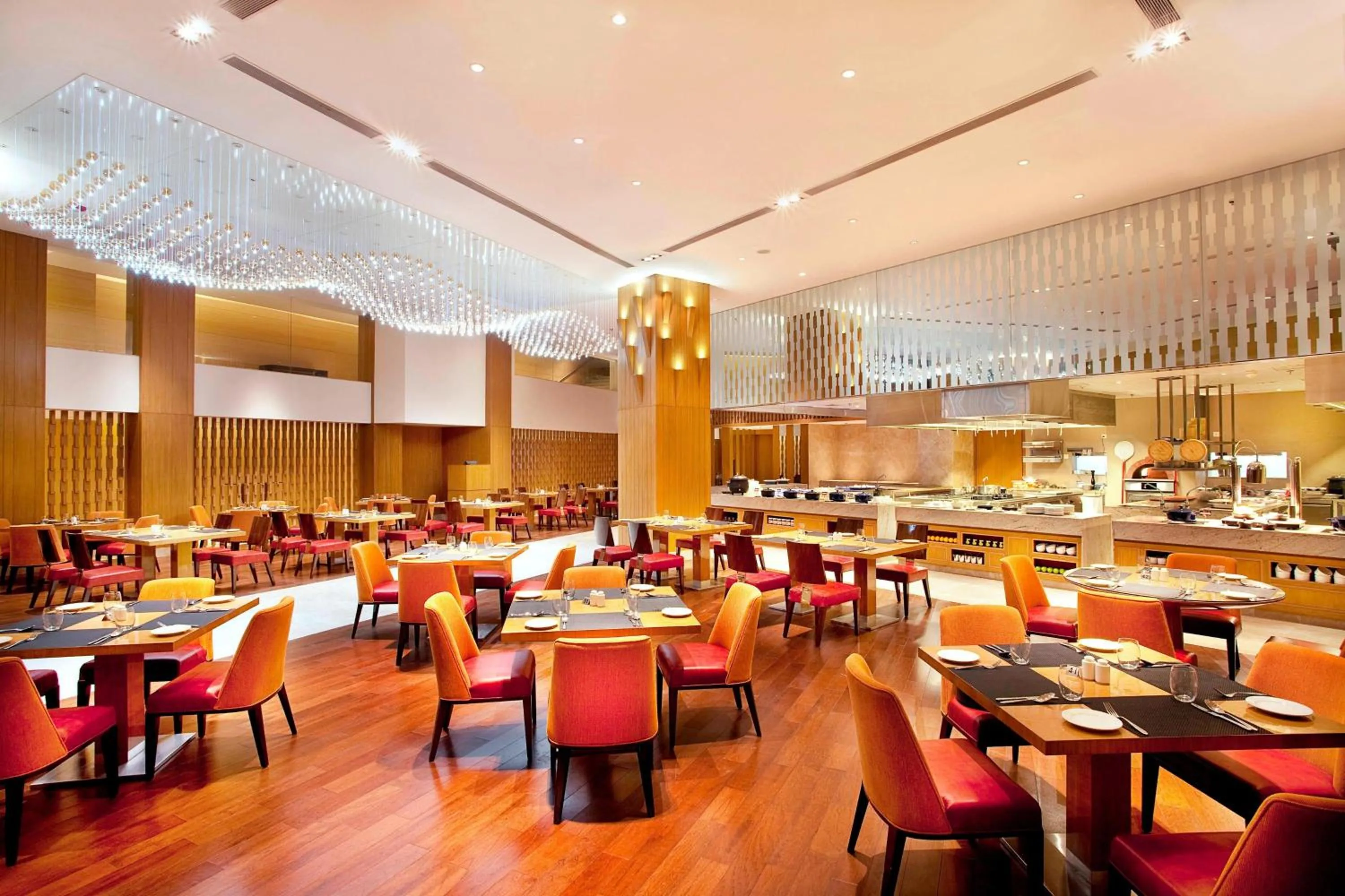 Restaurant/places to eat in Courtyard by Marriott Bhopal