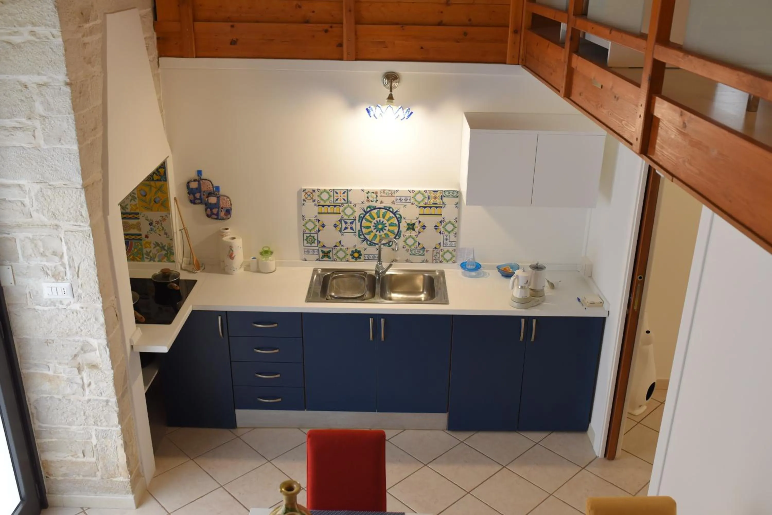 Communal kitchen in B&B L'alcova