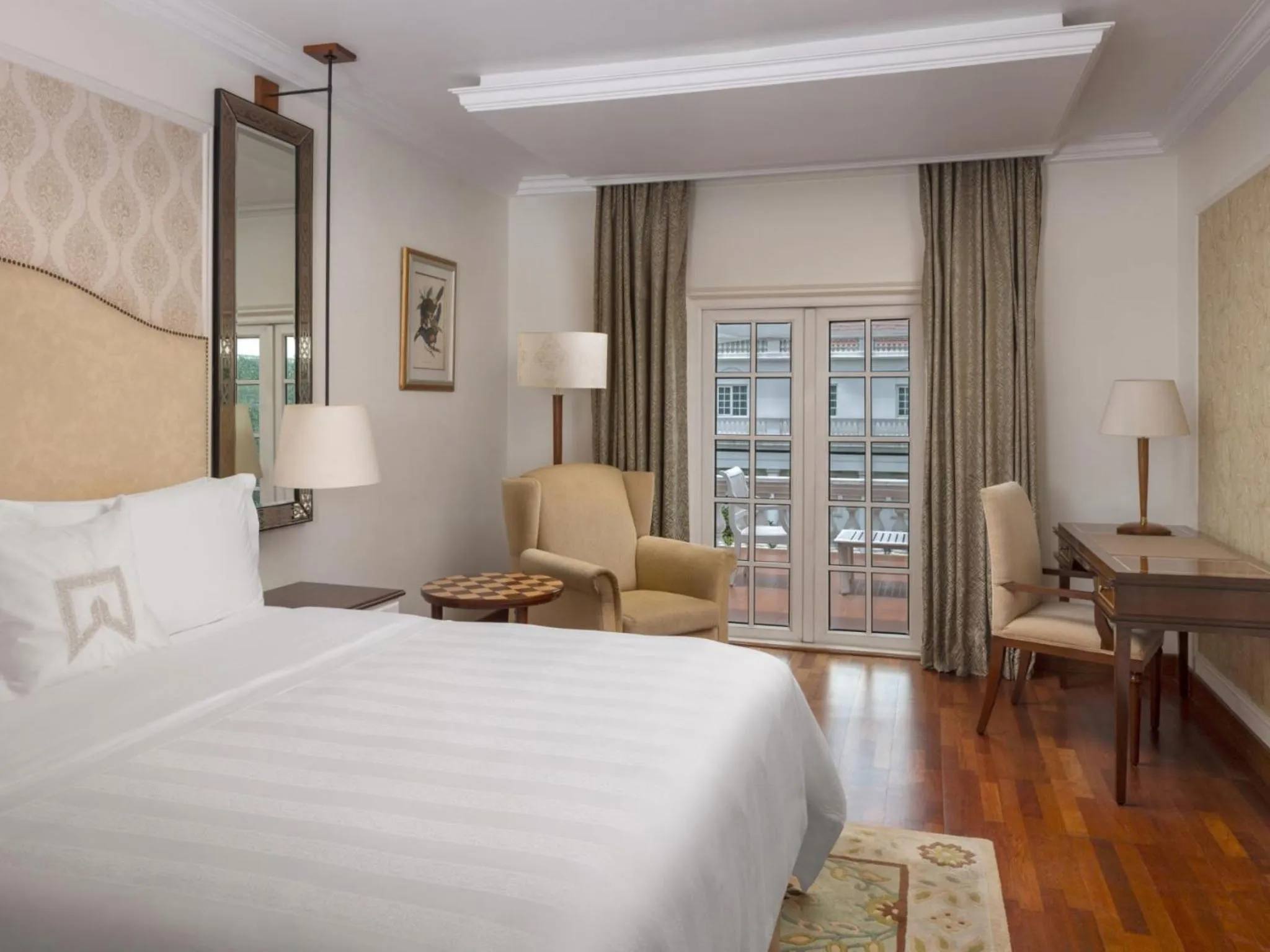 Bedroom, Bed in ITC Windsor, a Luxury Collection Hotel, Bengaluru
