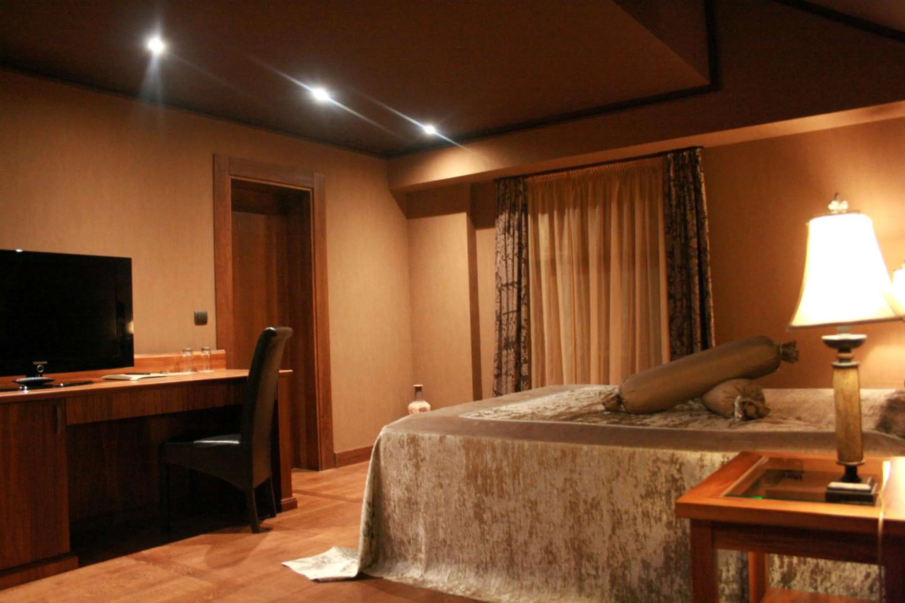 Photo of the whole room, Bed in Ventura Boutique Hotel