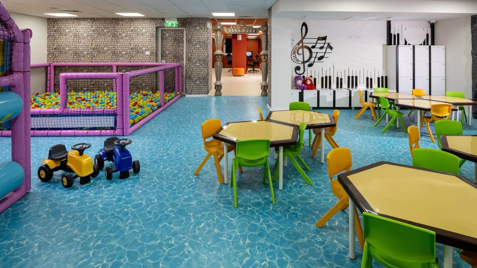 Children play ground in U Splash Resort Eilat