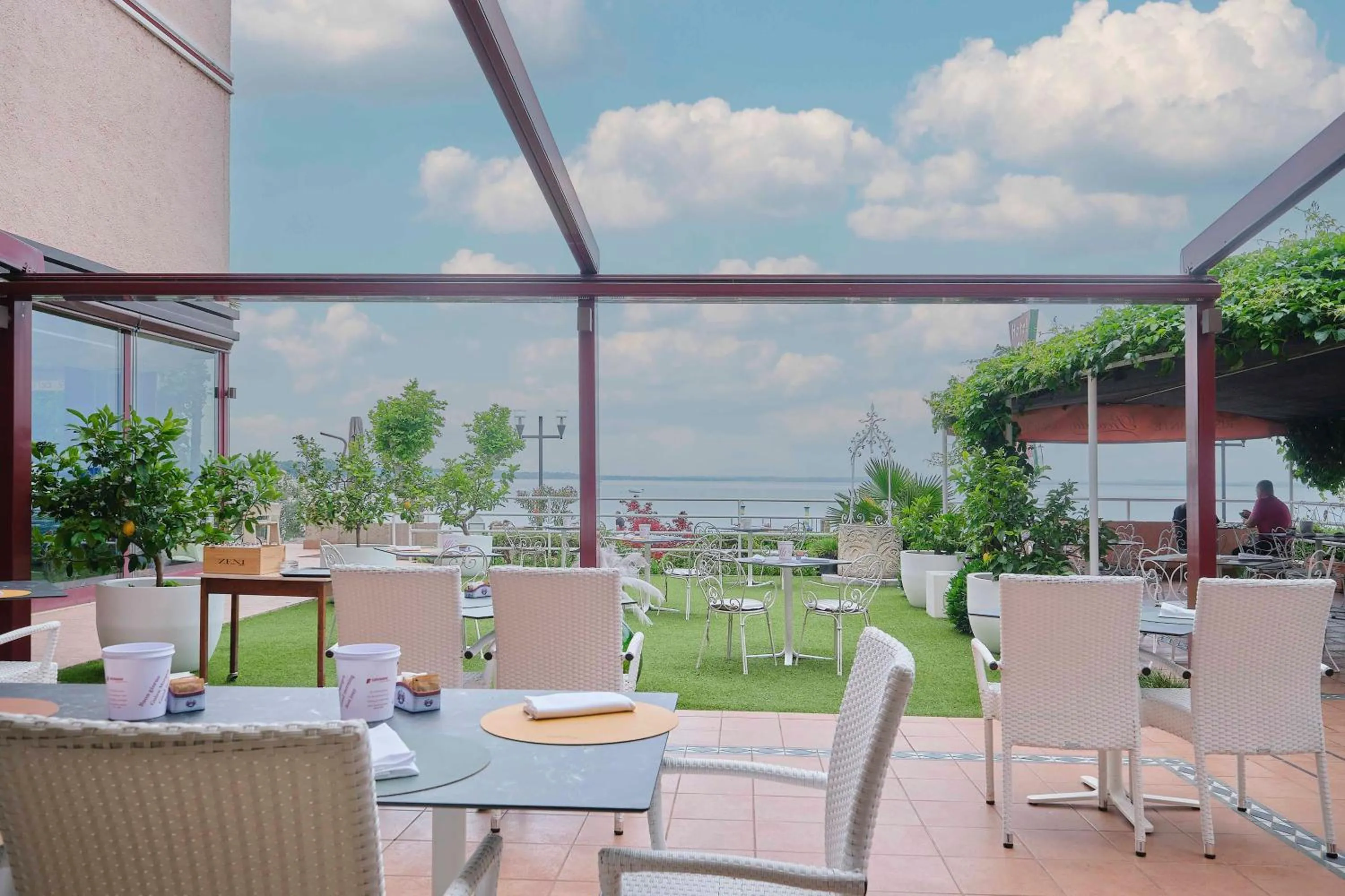 Balcony/Terrace in Kriss Internazionale Hotel