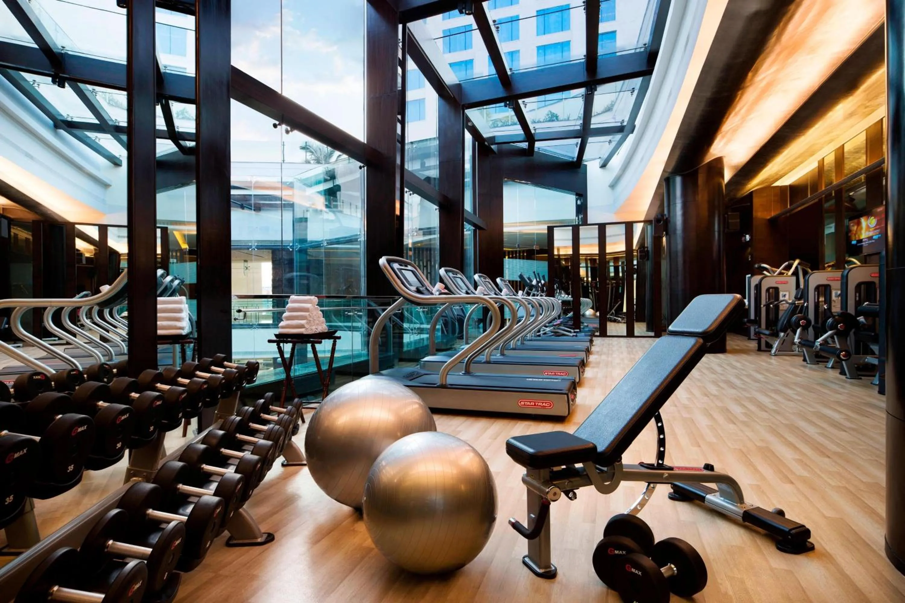 Fitness centre/facilities in Bengaluru Marriott Hotel Whitefield