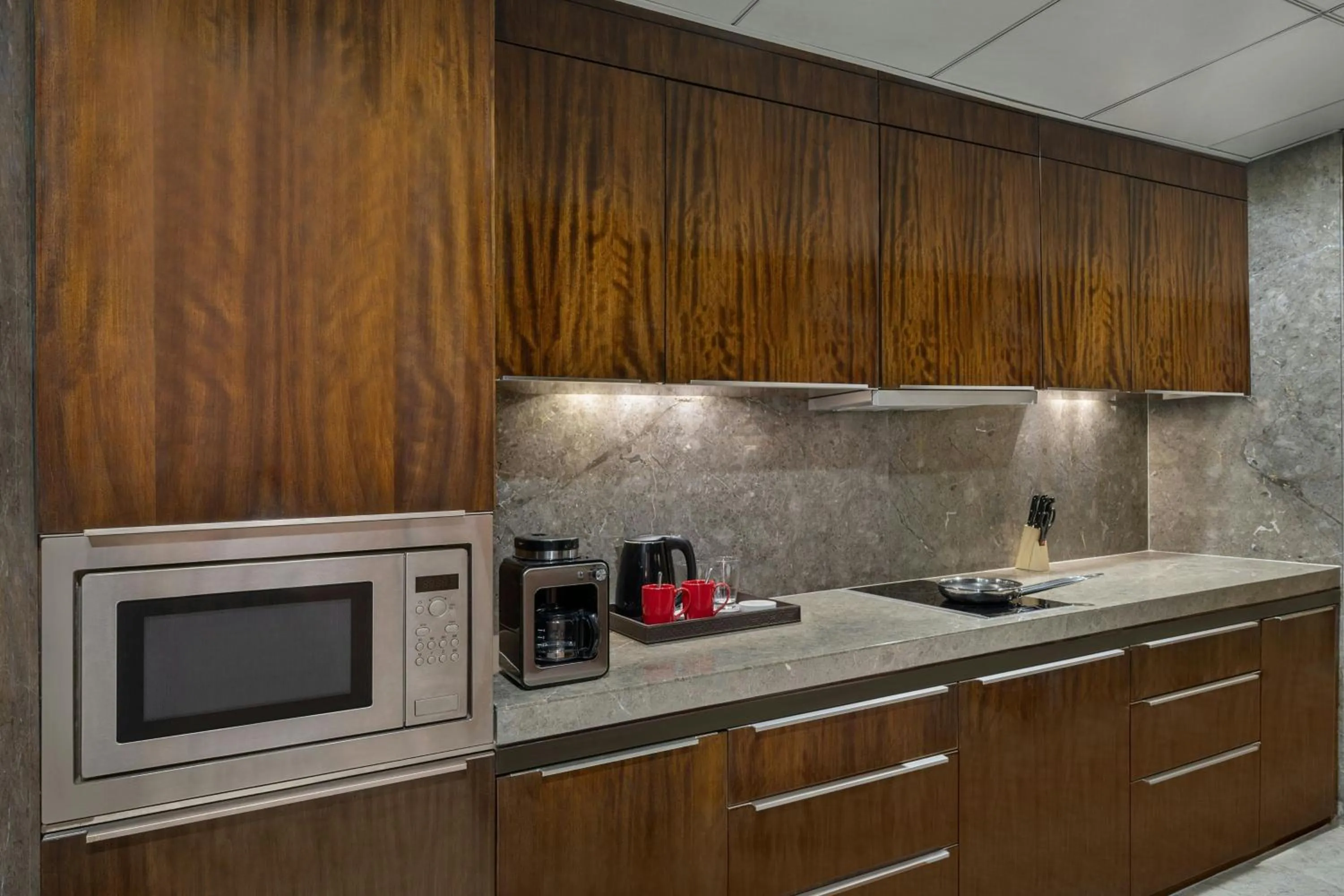 Kitchen or kitchenette in Bengaluru Marriott Hotel Whitefield