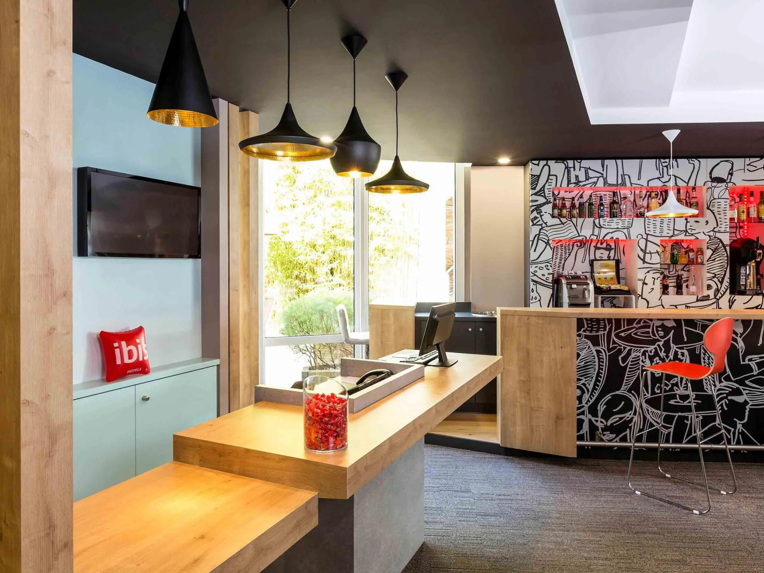 Property building in ibis Lannion