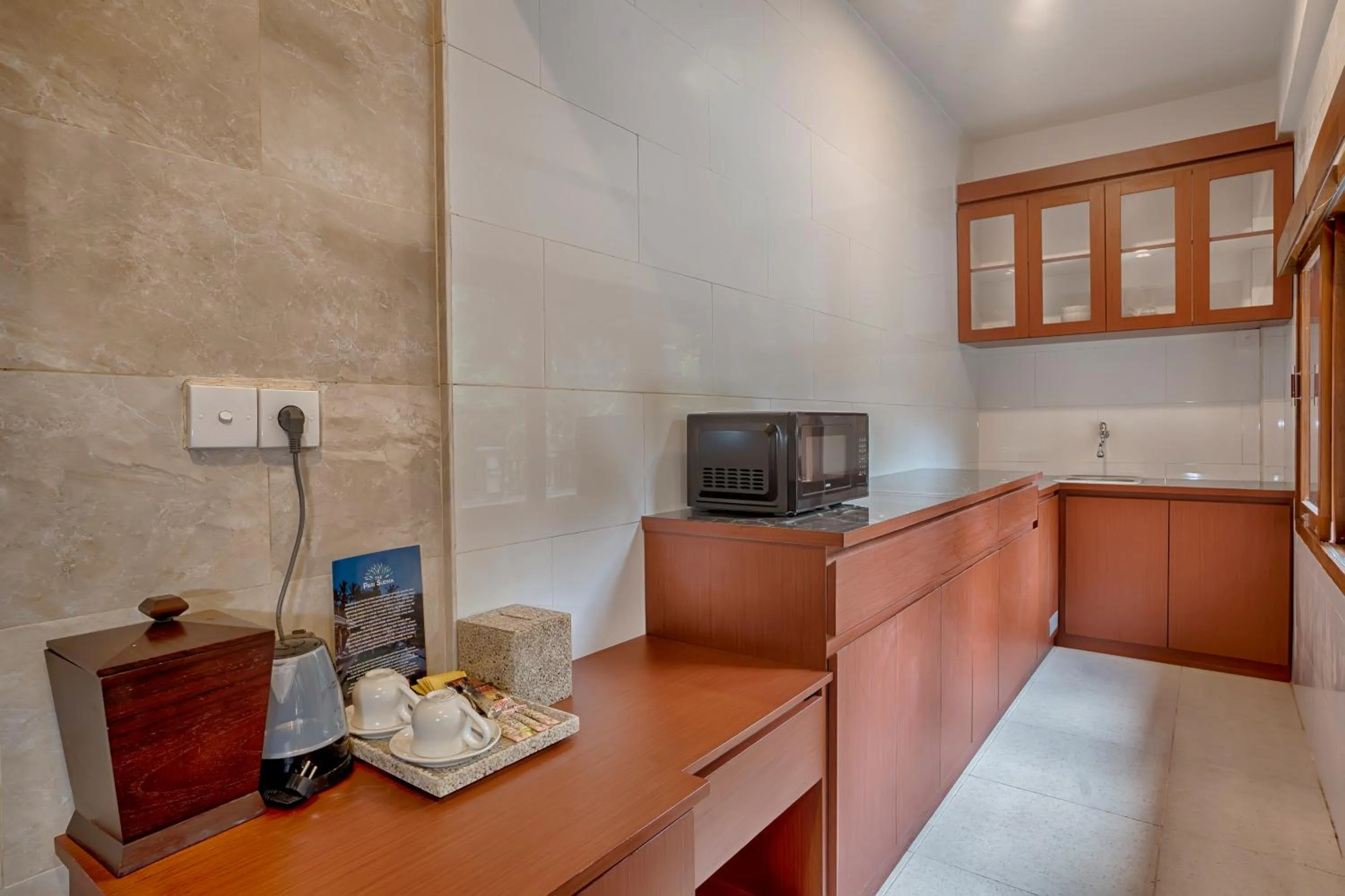 minibar in The Pari Sudha