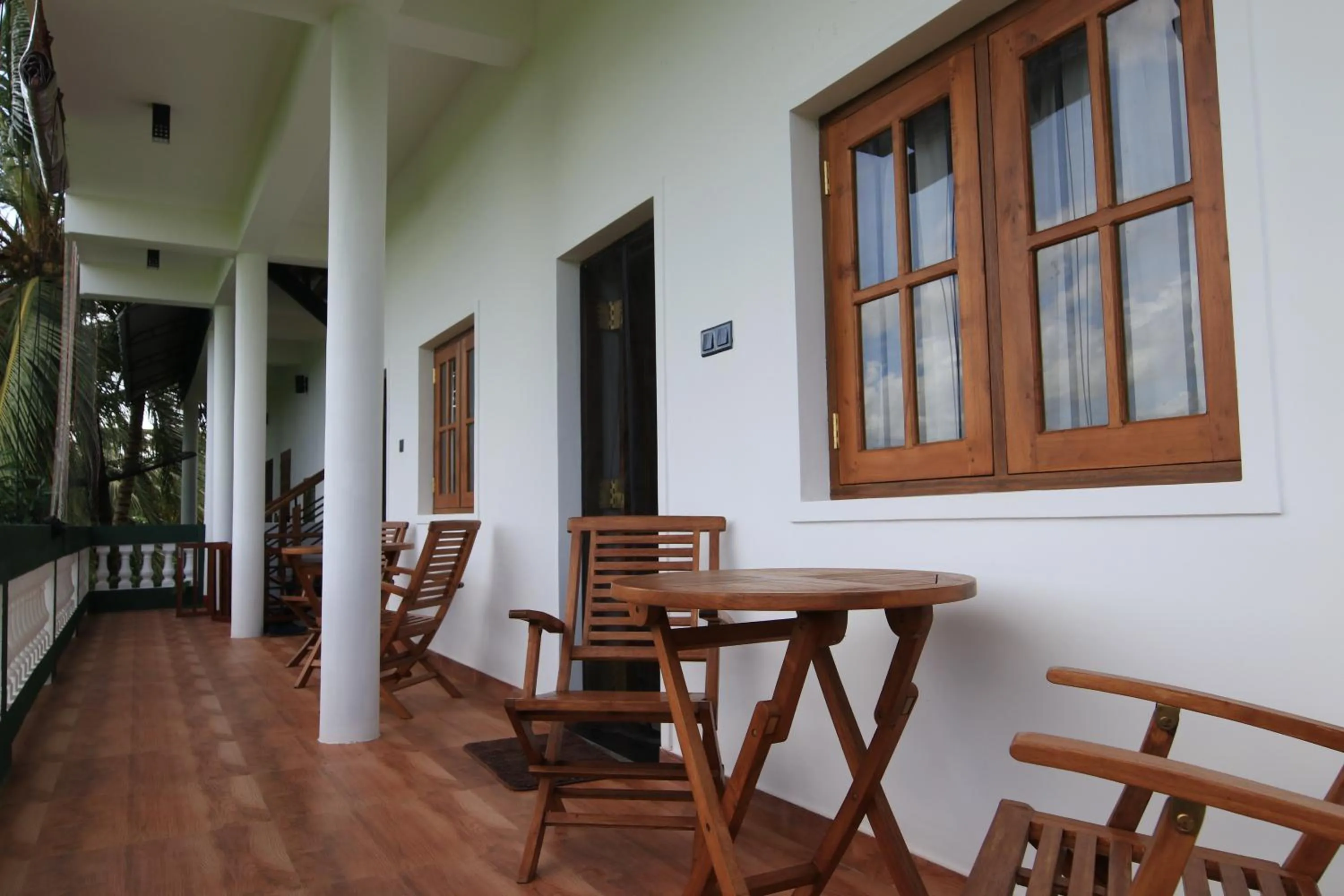 Facade/entrance in Mailagama Cinnamon Residence