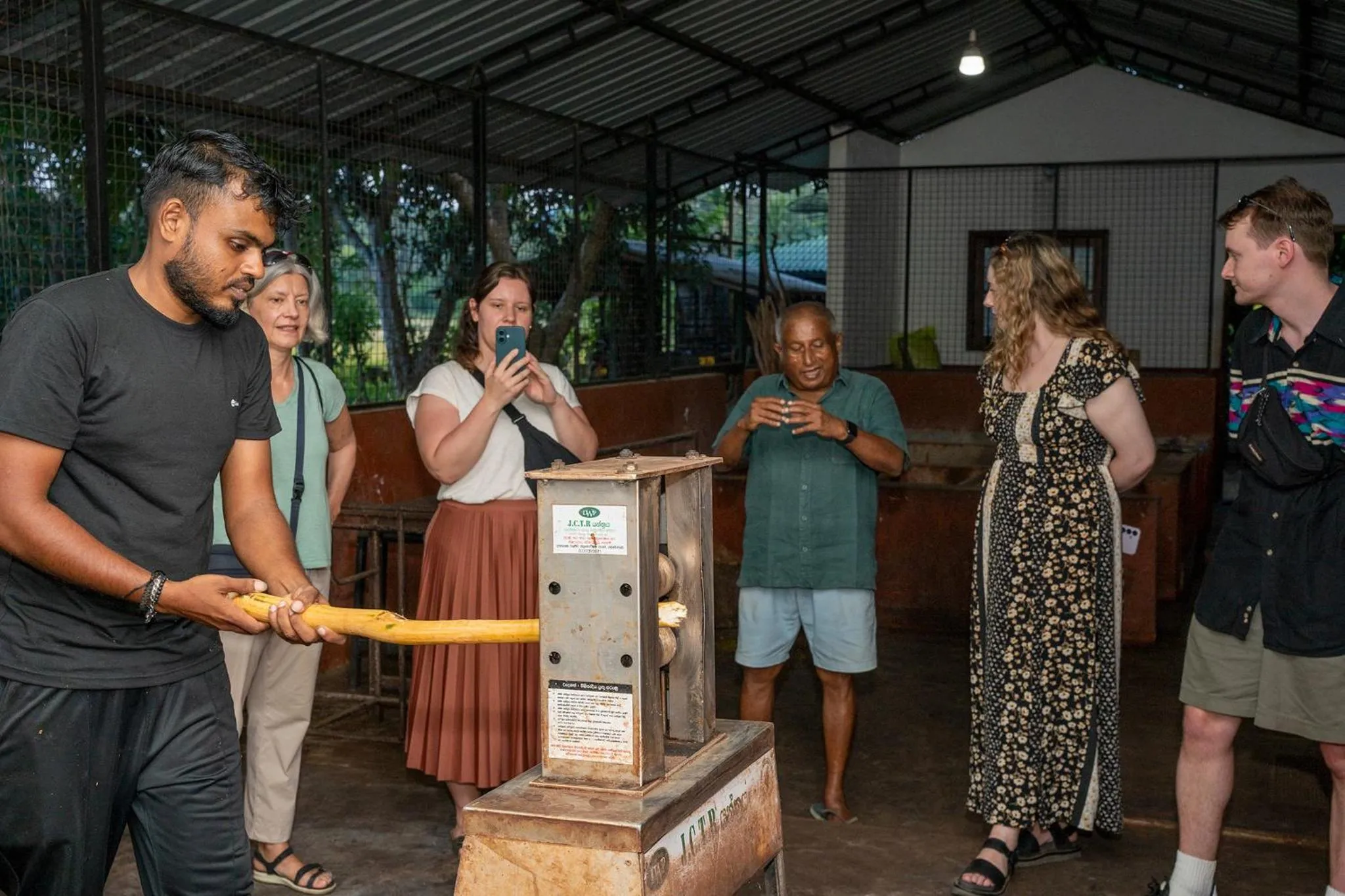 group of guests in Mailagama Cinnamon Residence
