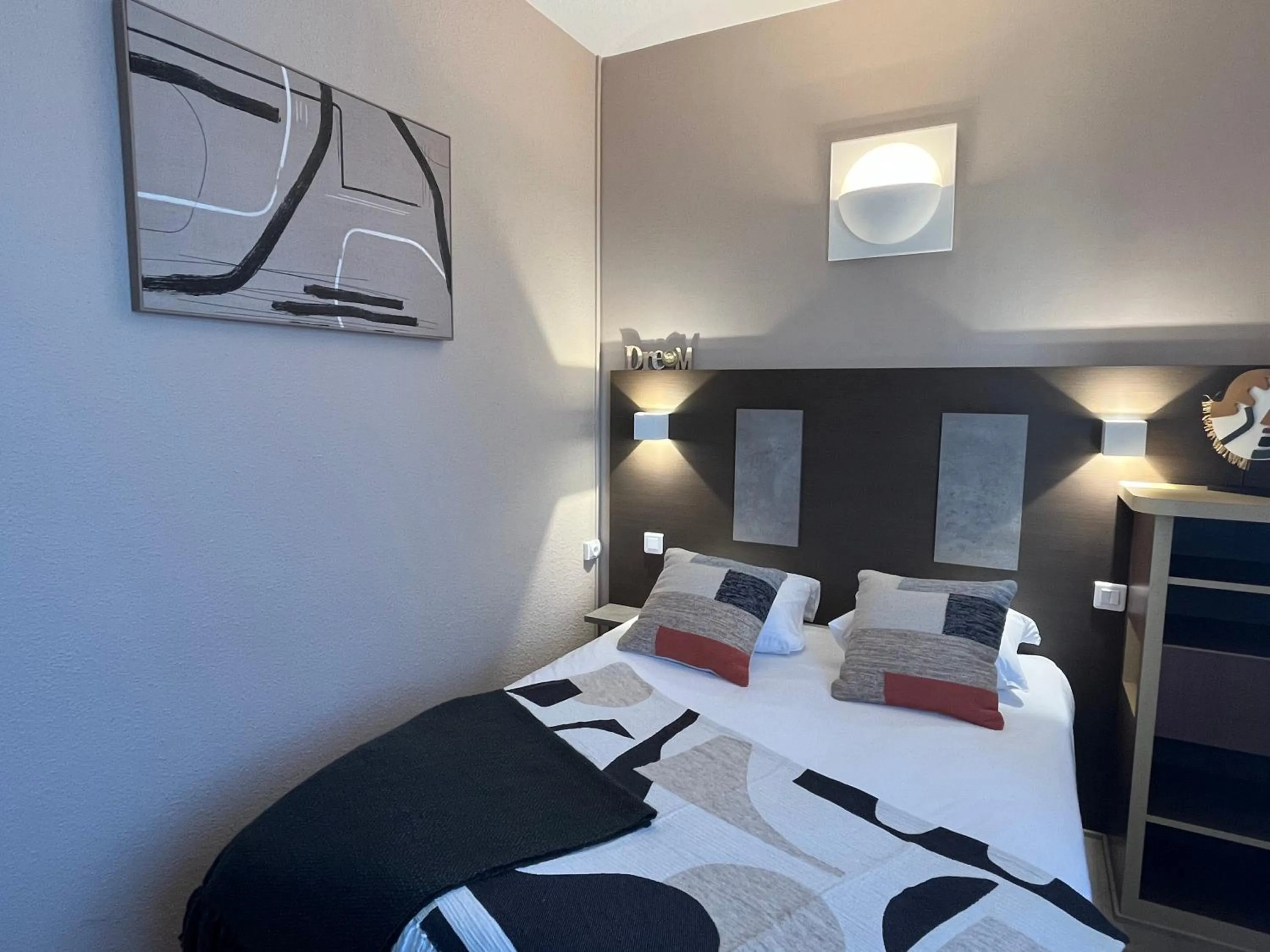 Bed in L'Acadie Brasserie Plage