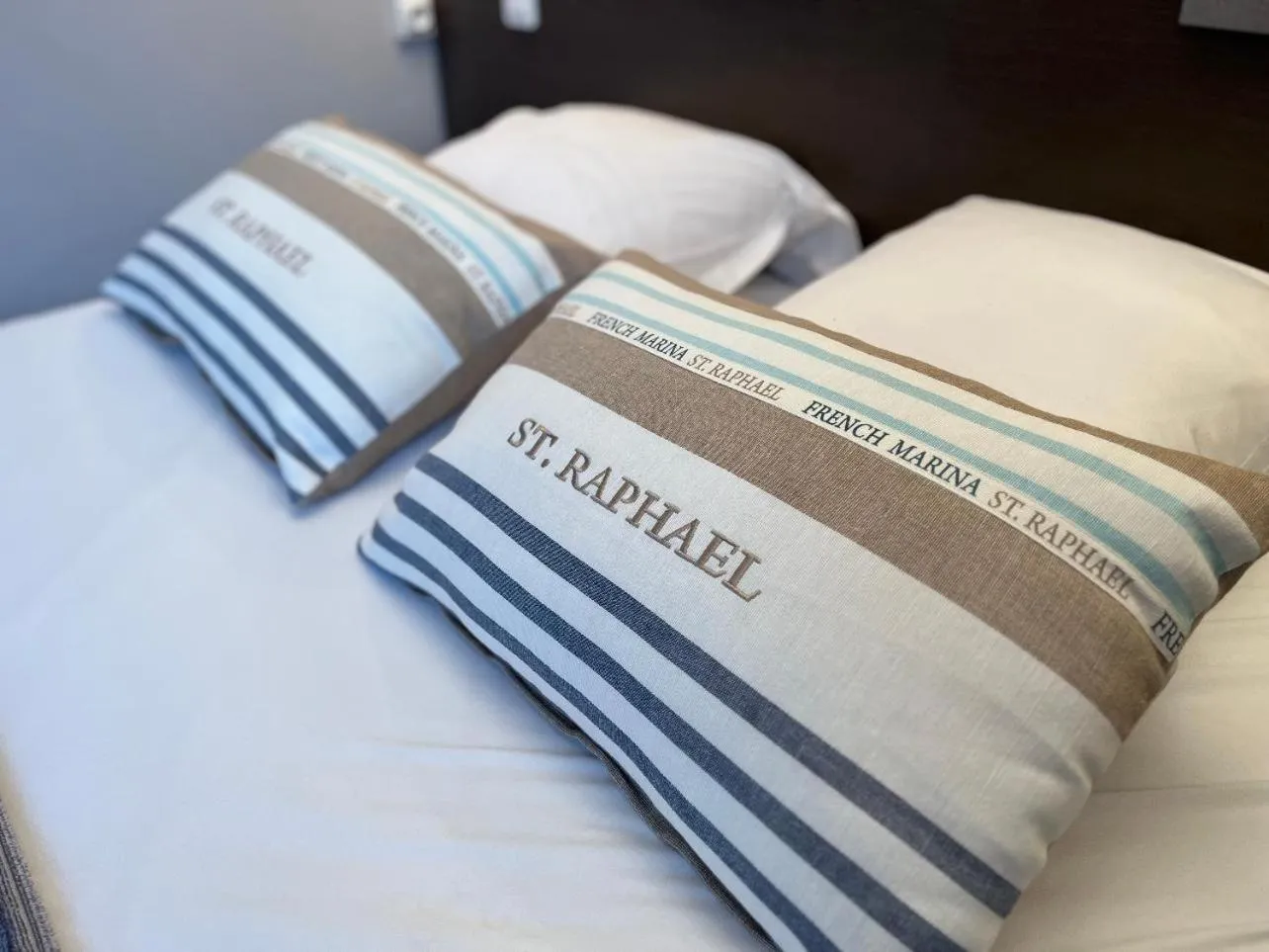 Bed in L'Acadie Brasserie Plage