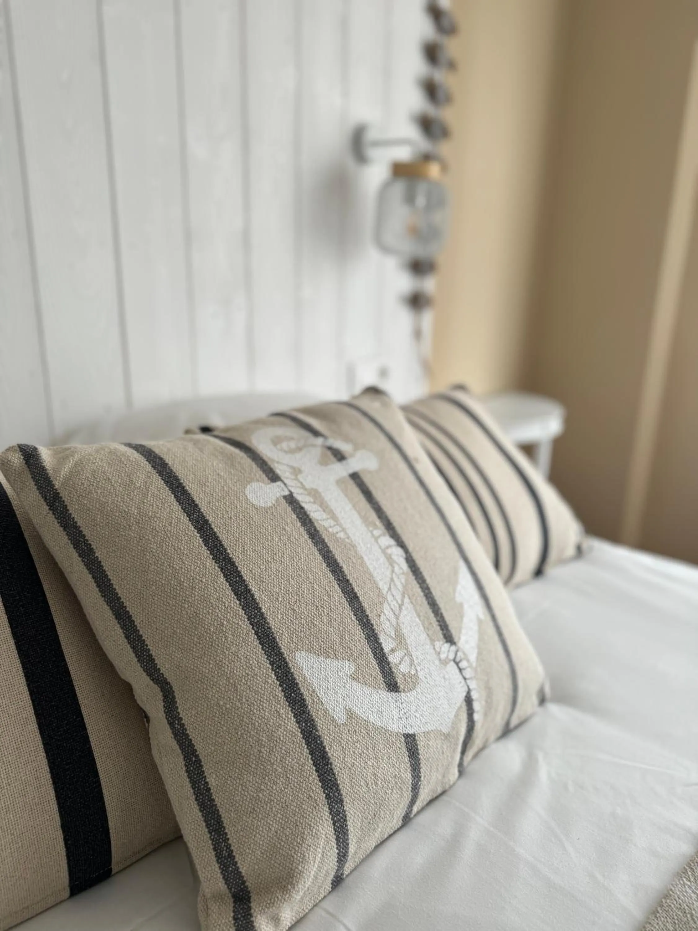 Bed in L'Acadie Brasserie Plage