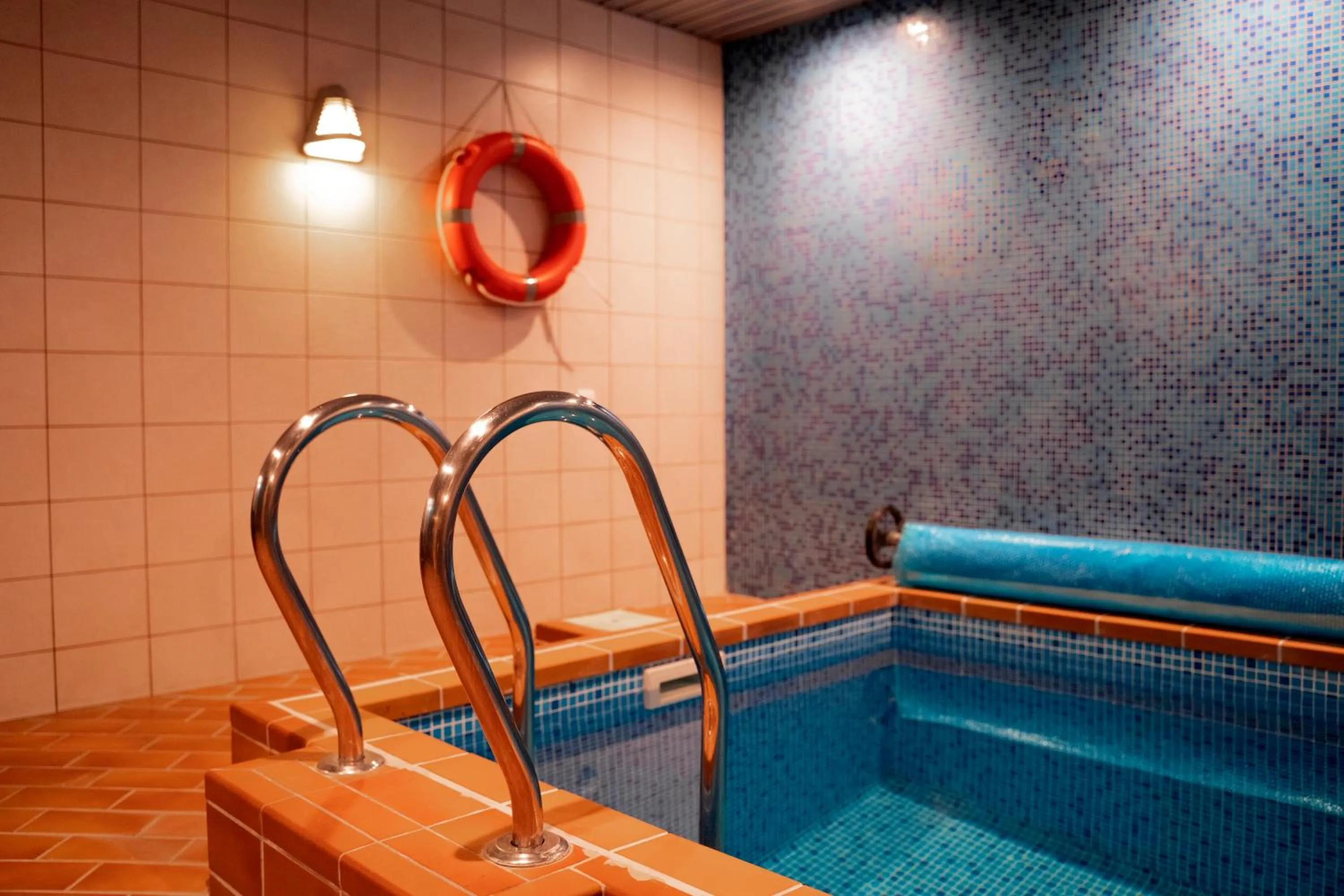 Swimming pool in Kornealita