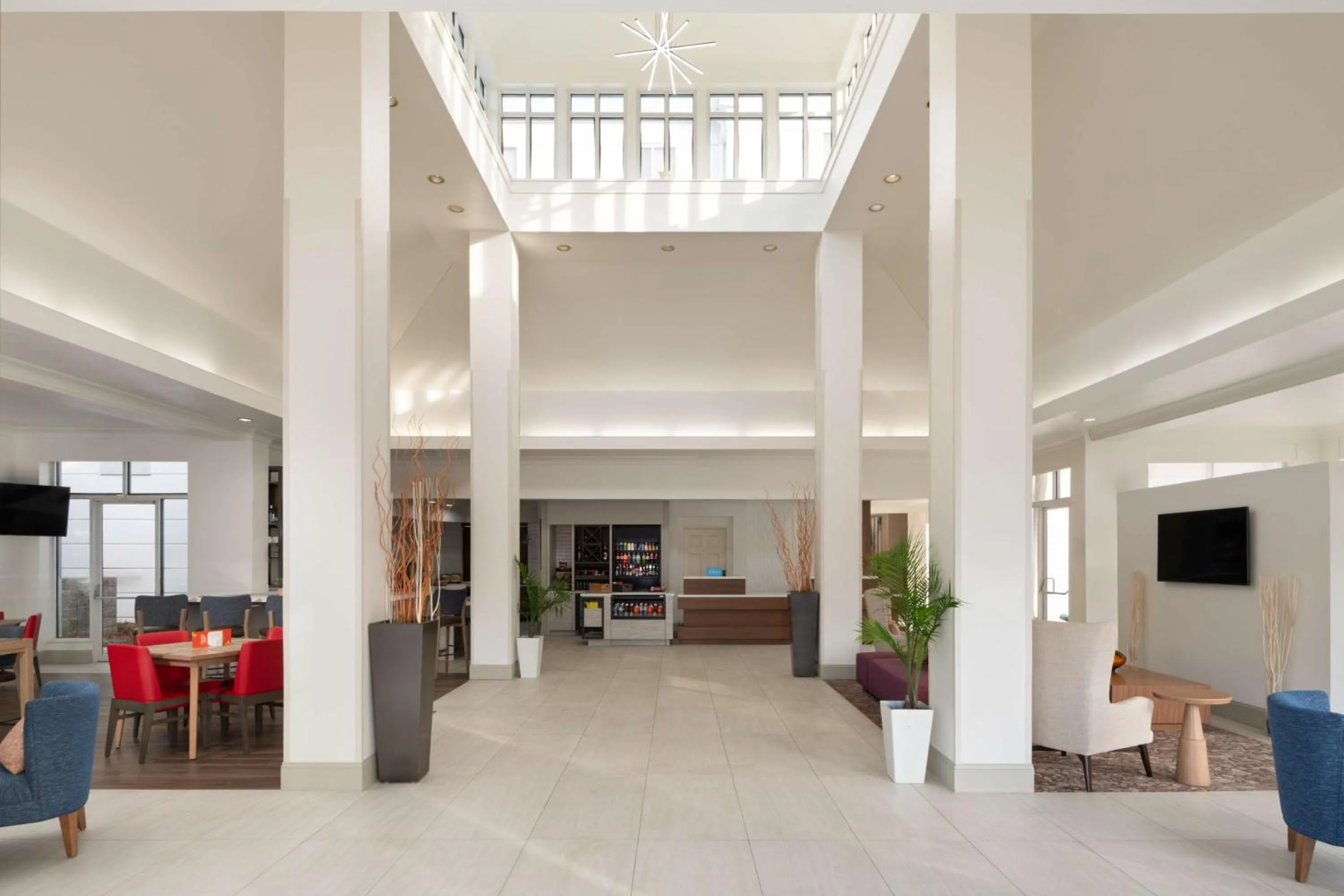 Lobby or reception in Hilton Garden Inn Tallahassee