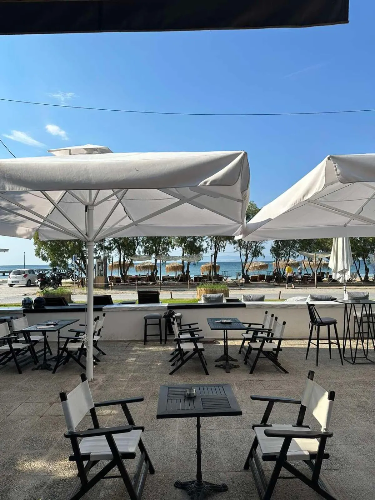 Restaurant/places to eat in Ammos Hotel