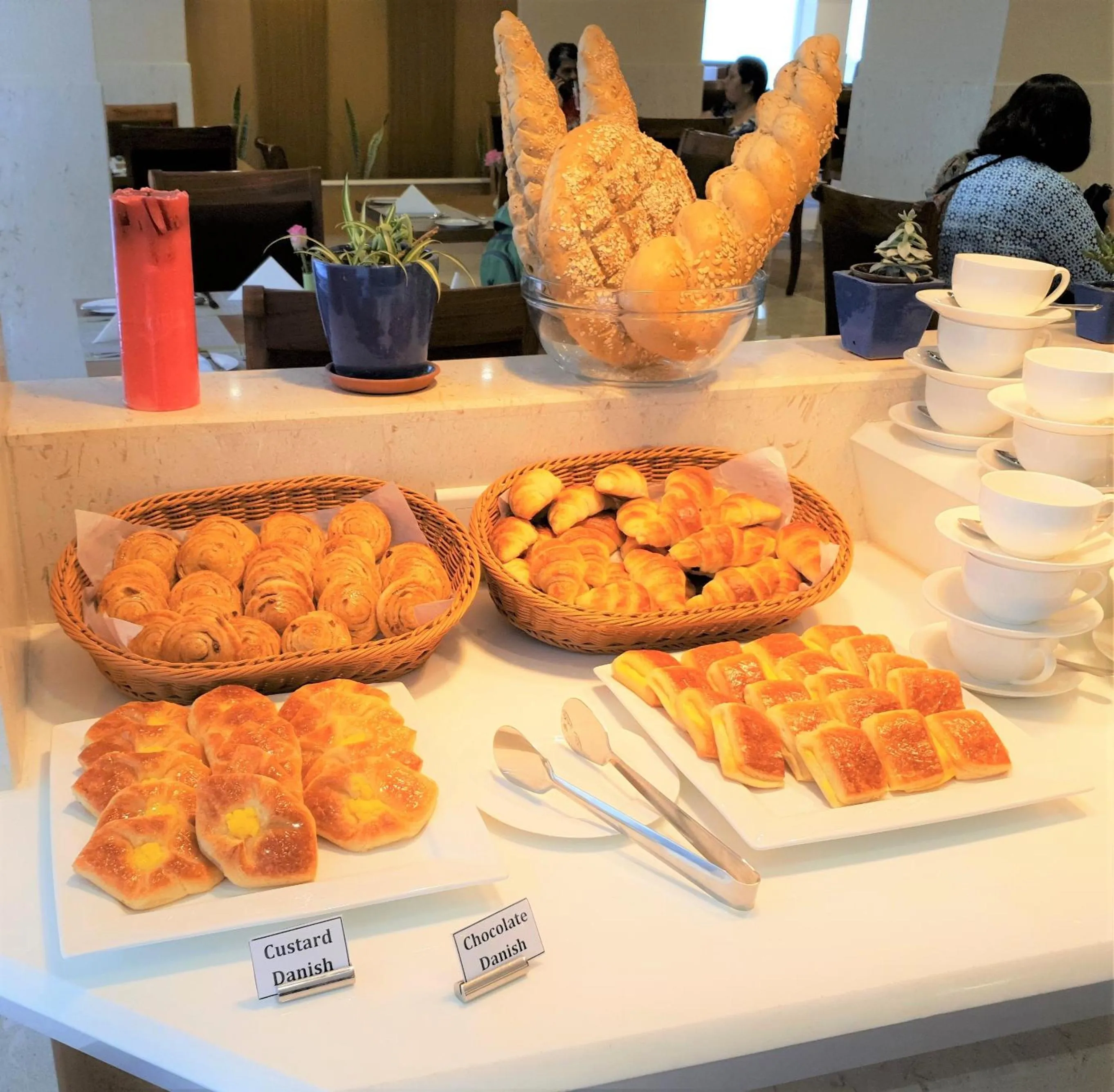 Breakfast in Hotel Crowne Imperial