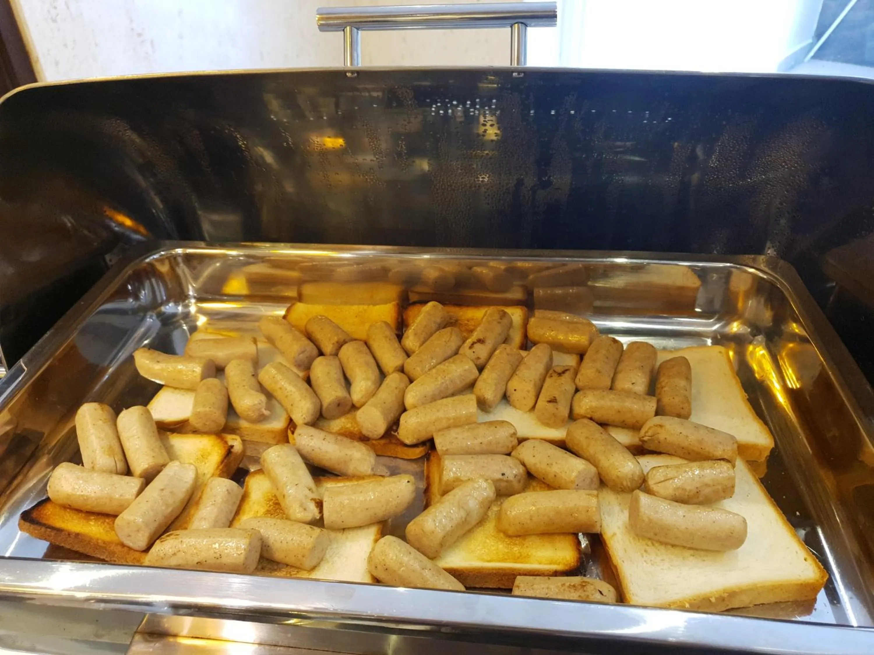 Breakfast in Hotel Crowne Imperial