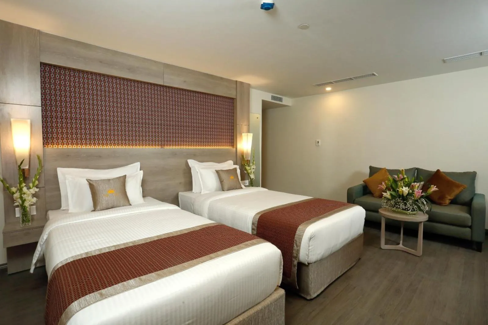 View (from property/room), Bed in Hotel Crowne Imperial