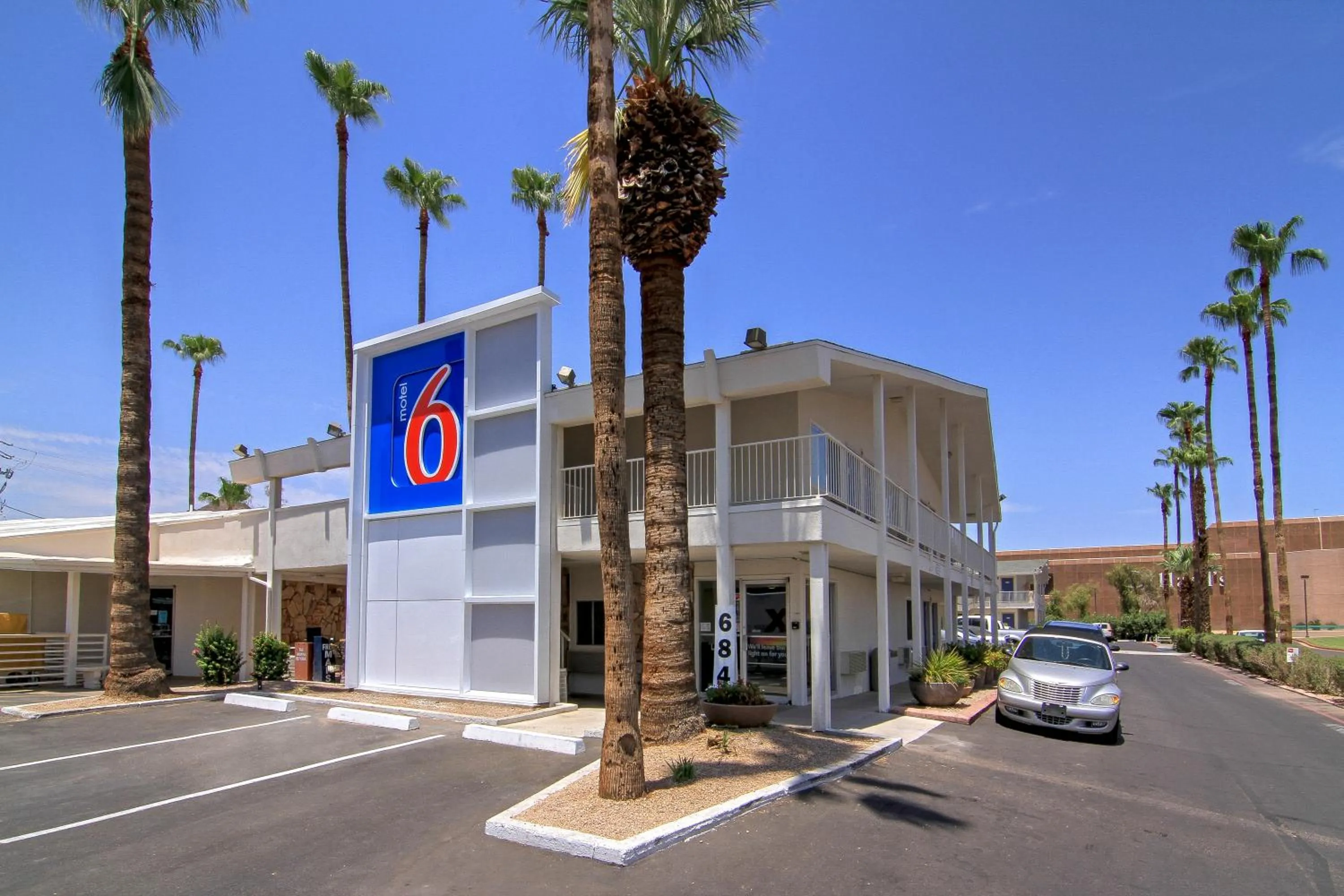 Facade/entrance in Motel 6 Old town Scottsdale Fashion Square
