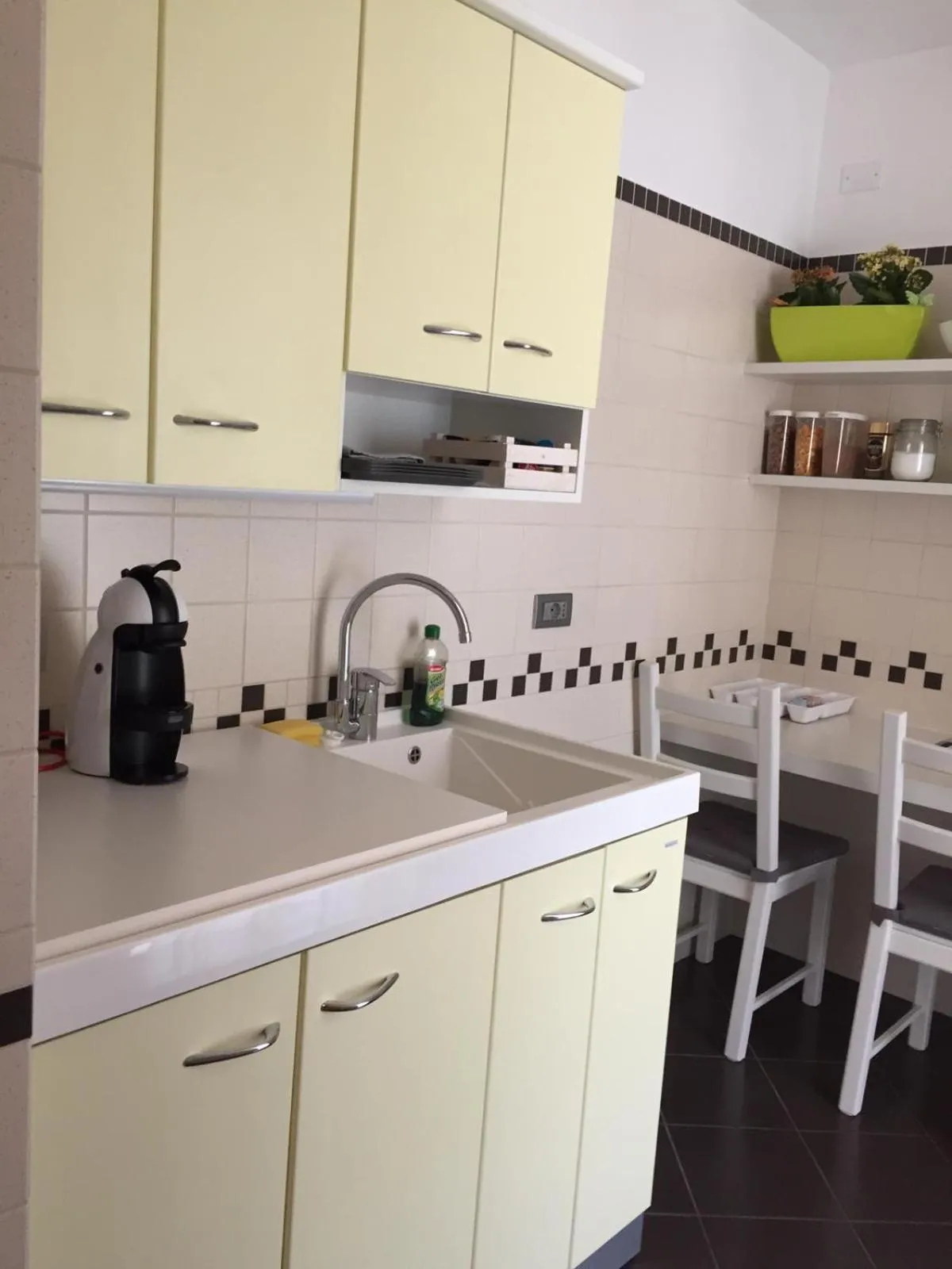 Kitchen or kitchenette in DAD HOME