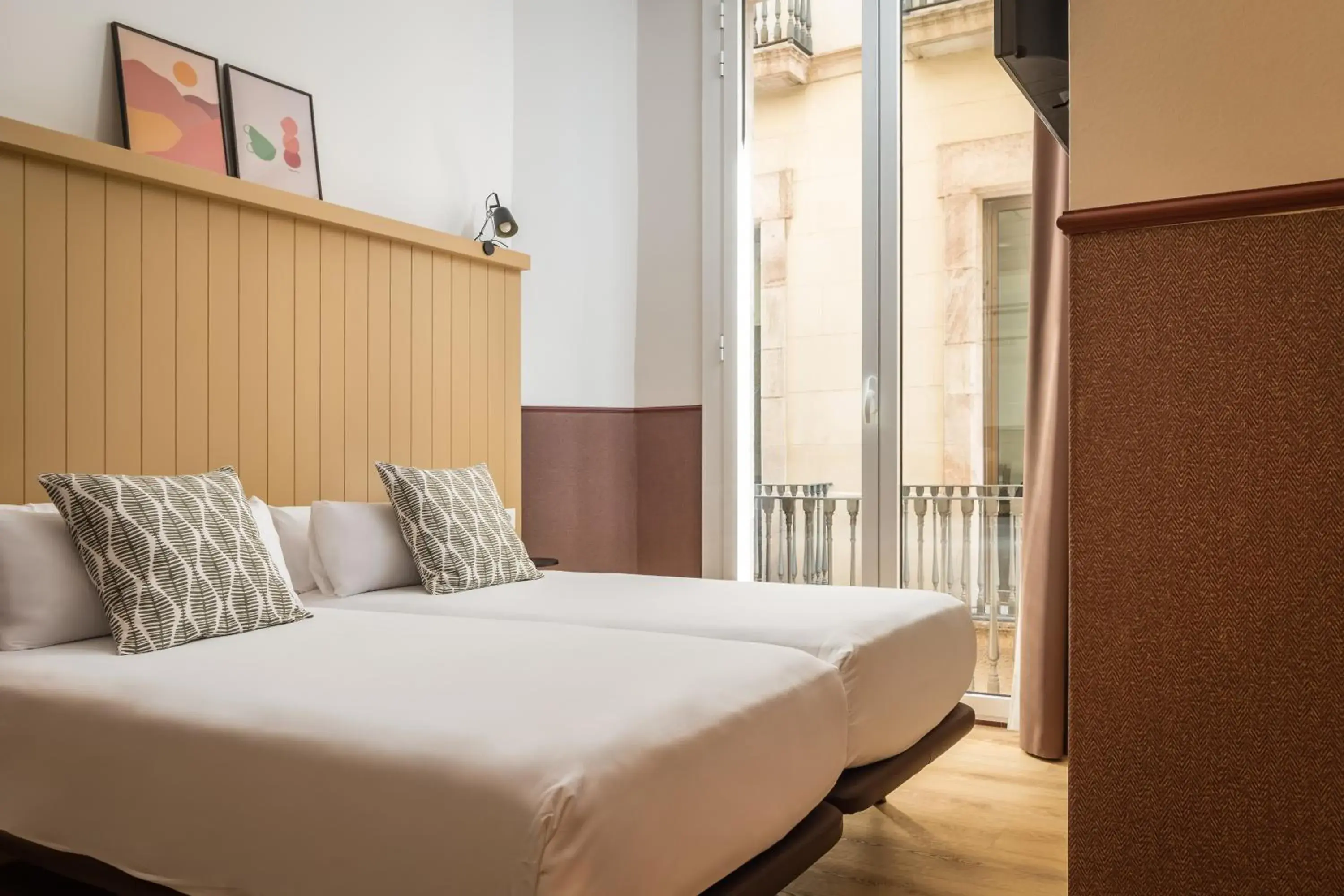 Twin Room in BYPILLOW Ramblas Twin Room in BYPILLOW Ramblas