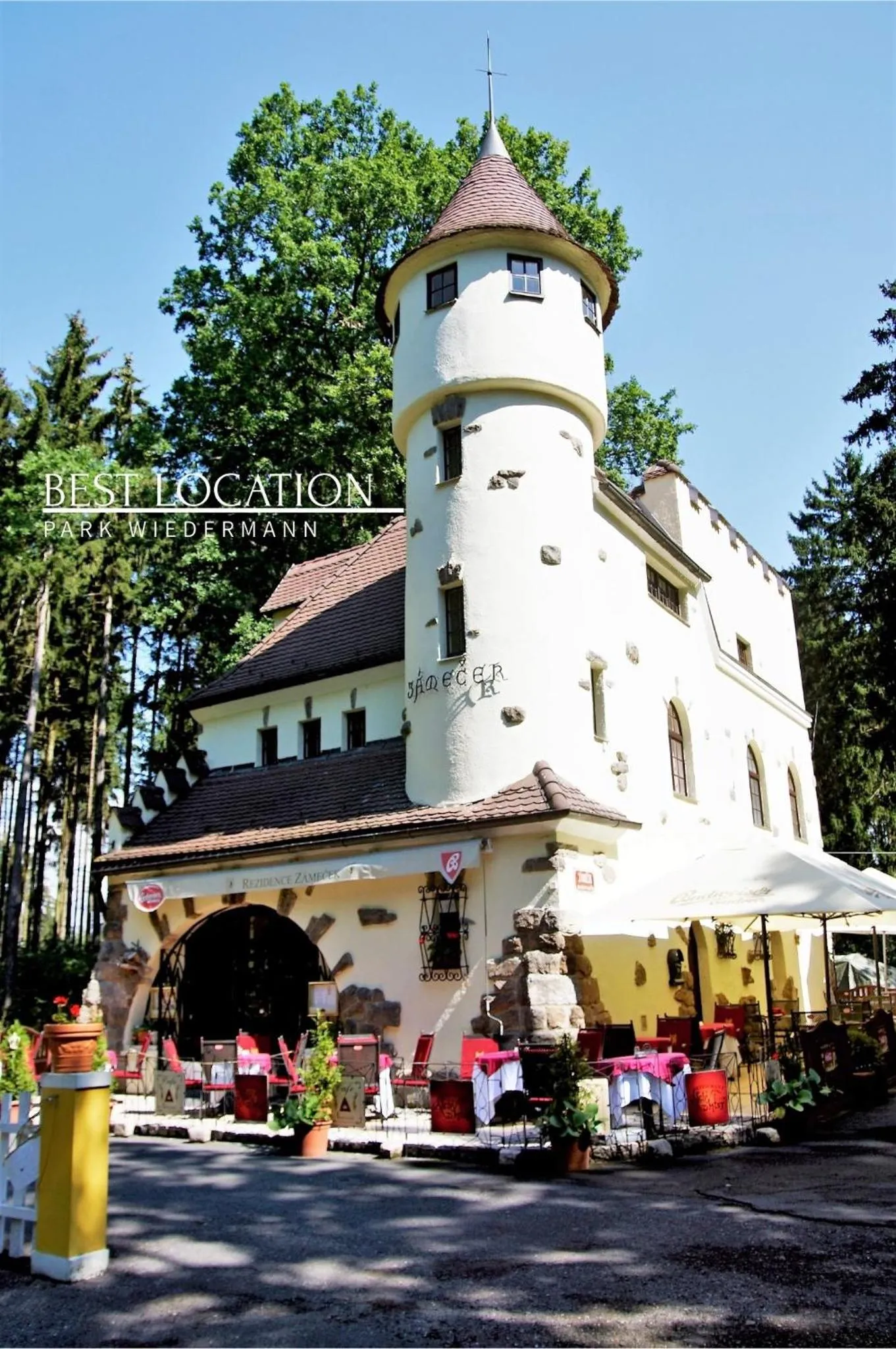 Property building in Rezidence Zámeček - Boutique Hotel