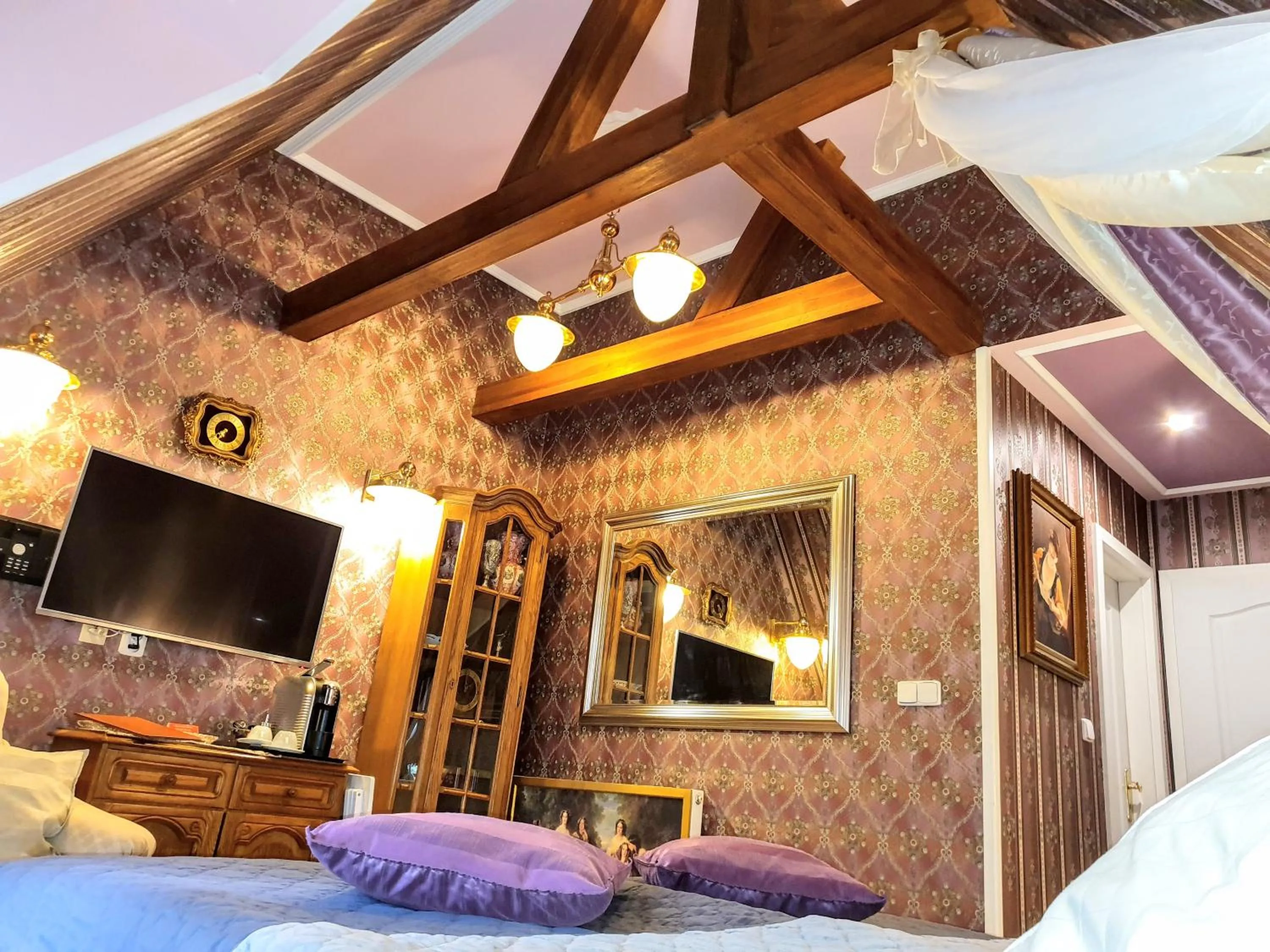 TV and multimedia, Bed in Rezidence Zámeček - Boutique Hotel