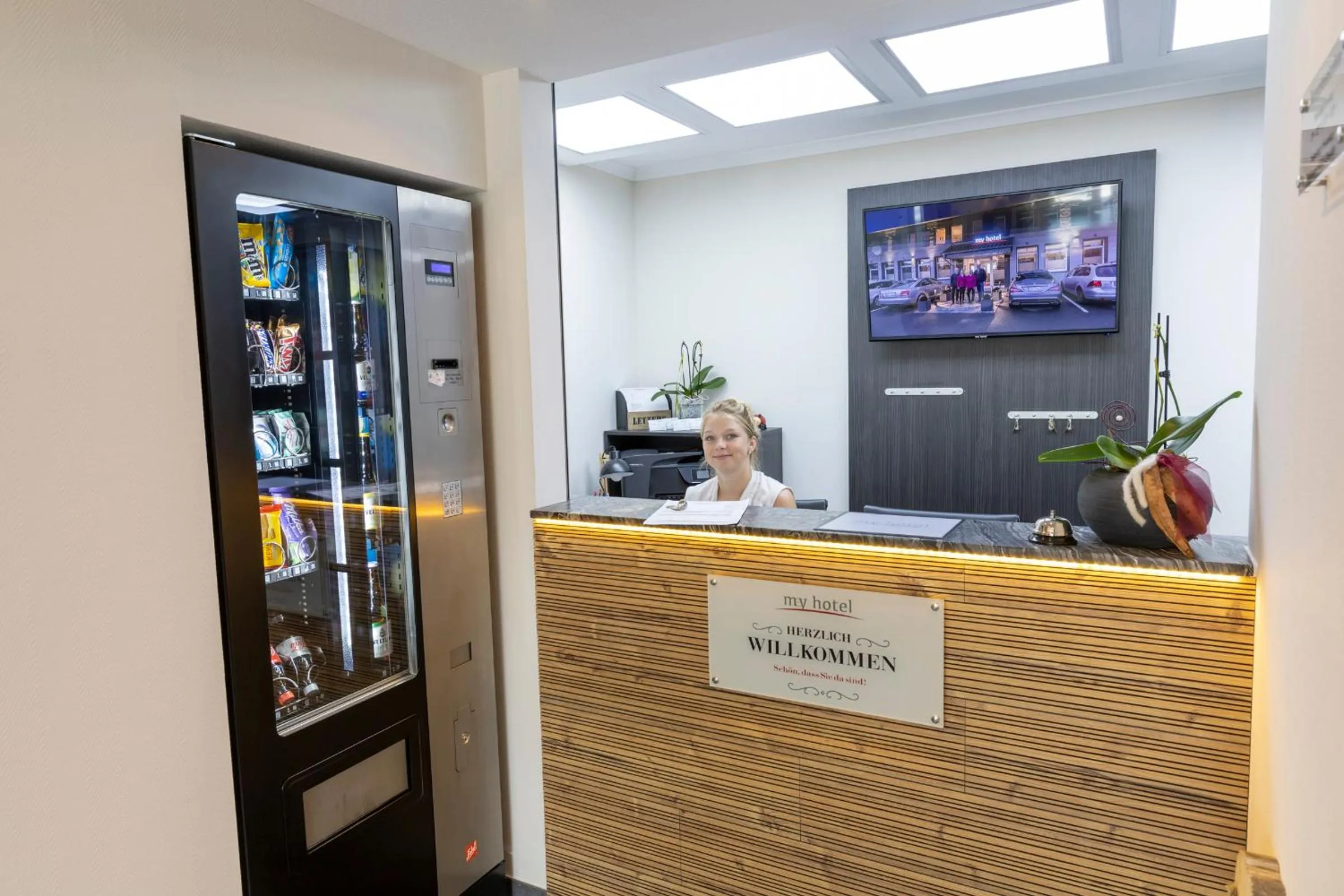 Lobby or reception in Mey Hotel