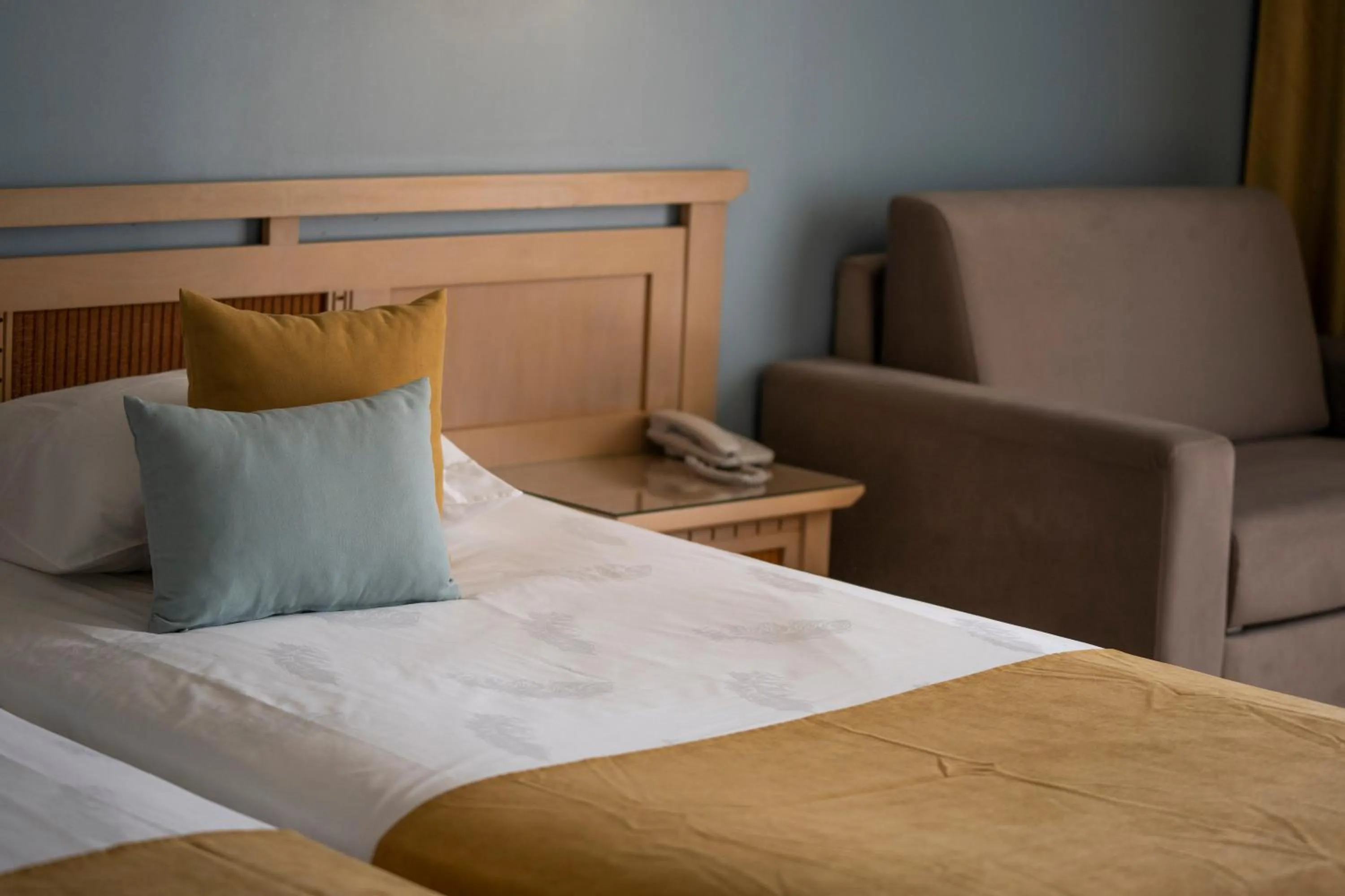 Twin Room with Side Sea View -  Free Parking & Beach Access in HVD Clubhotel Miramar - 24 Hours Ultra All Inclusive & Free Parking