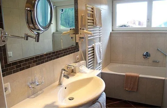 Day in Hotel Garni Caroline