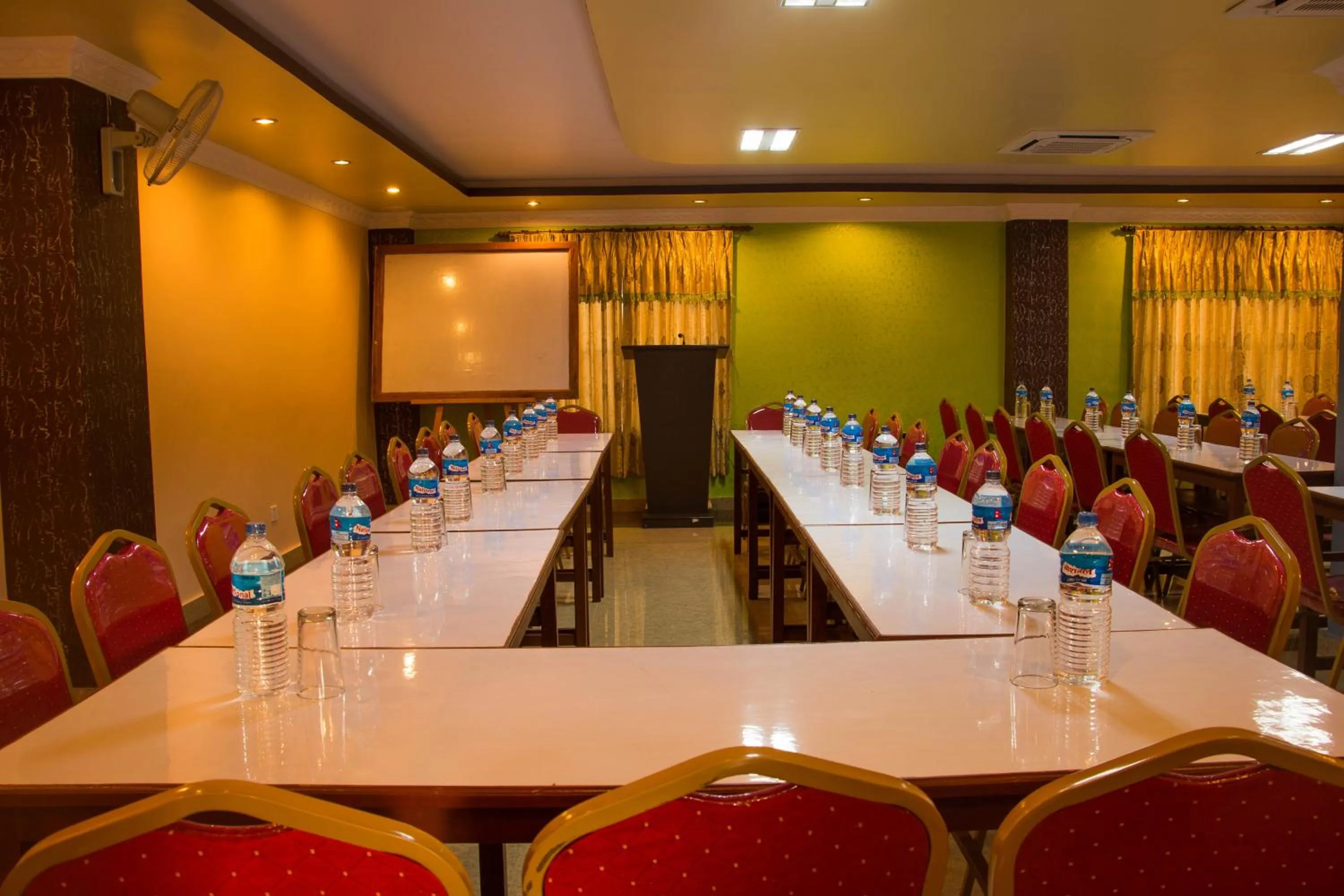 Banquet/Function facilities in Hotel River Park
